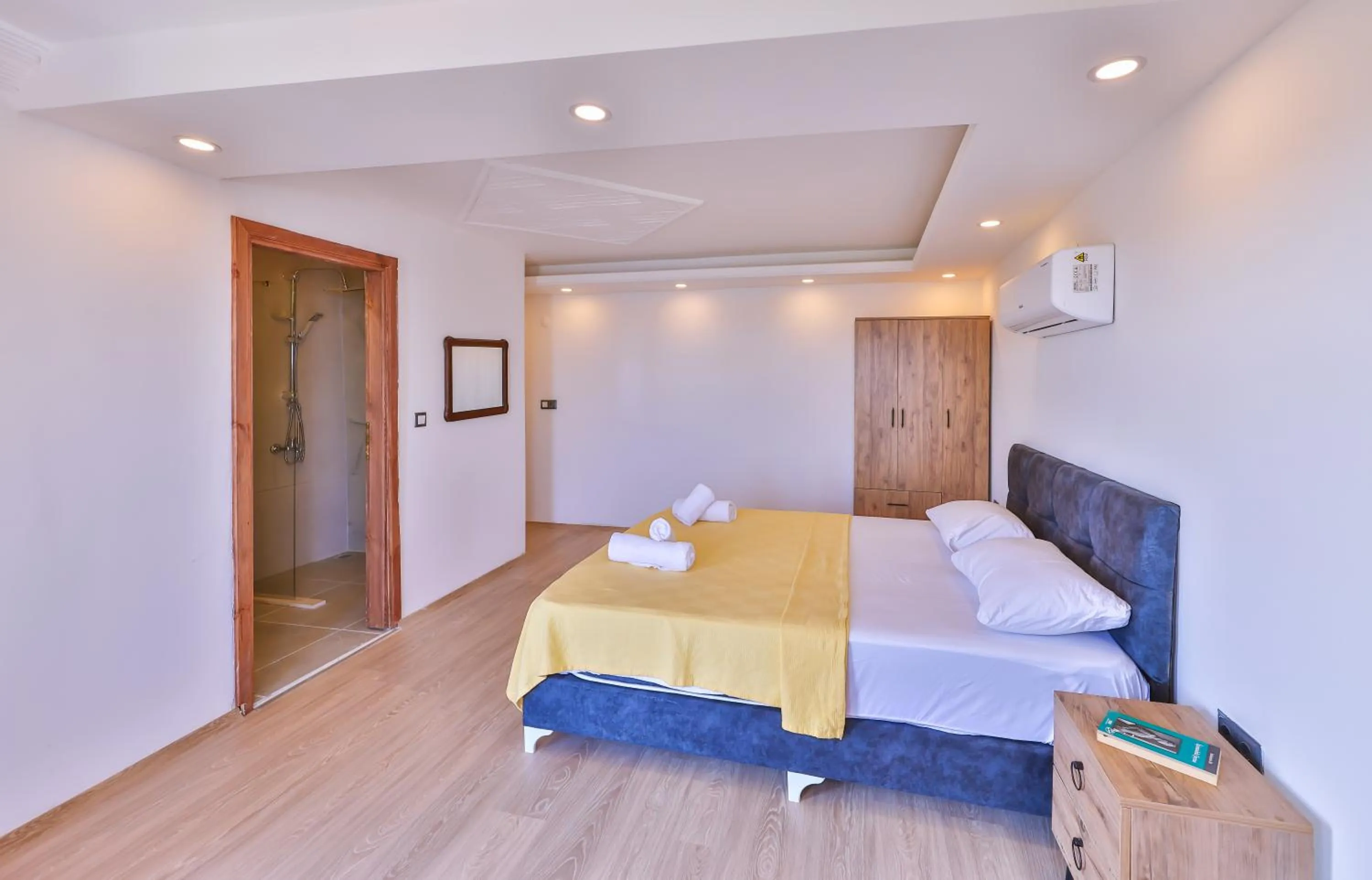 Bedroom, Bed in 3 House Apart