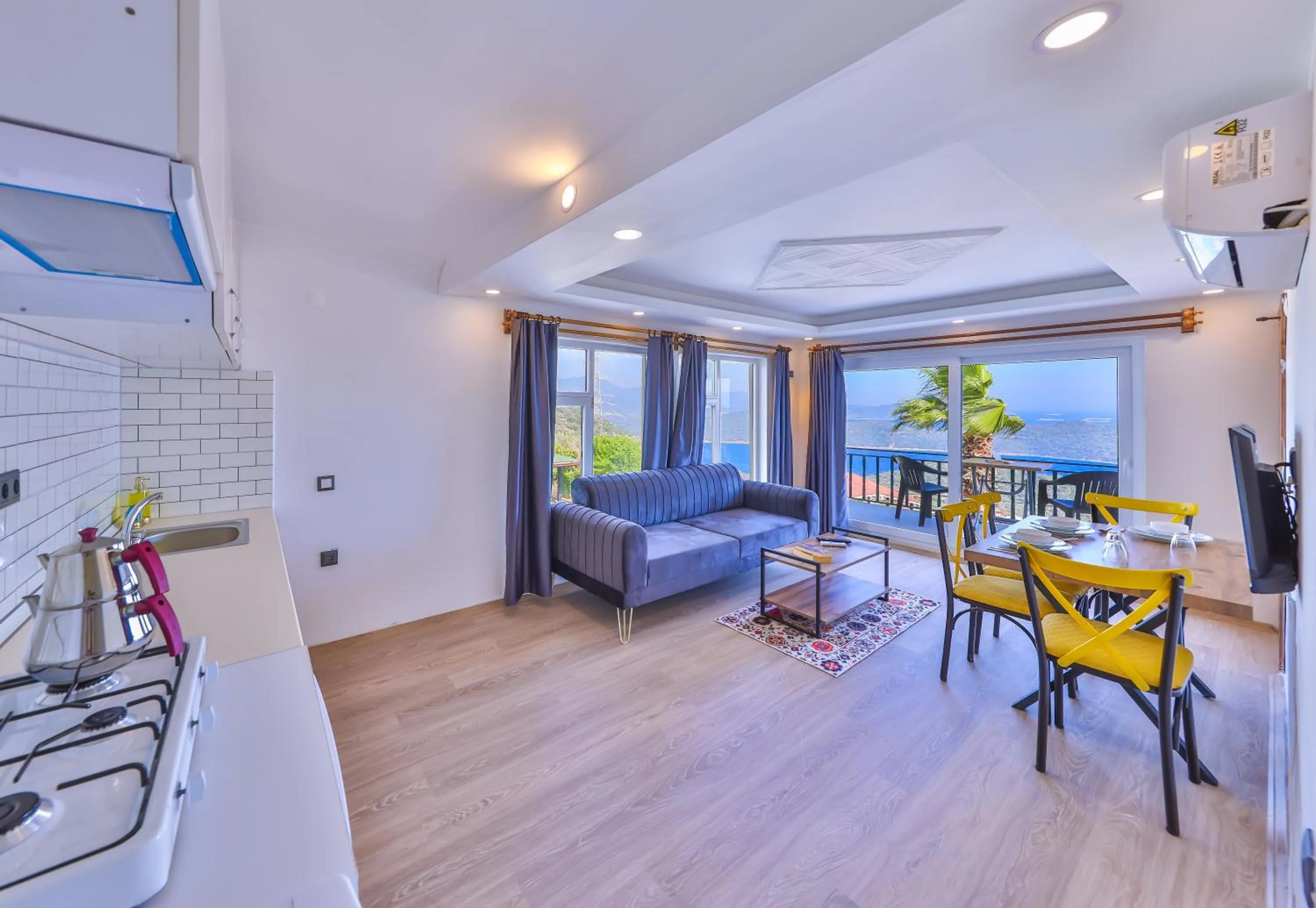 Seating area in 3 House Apart