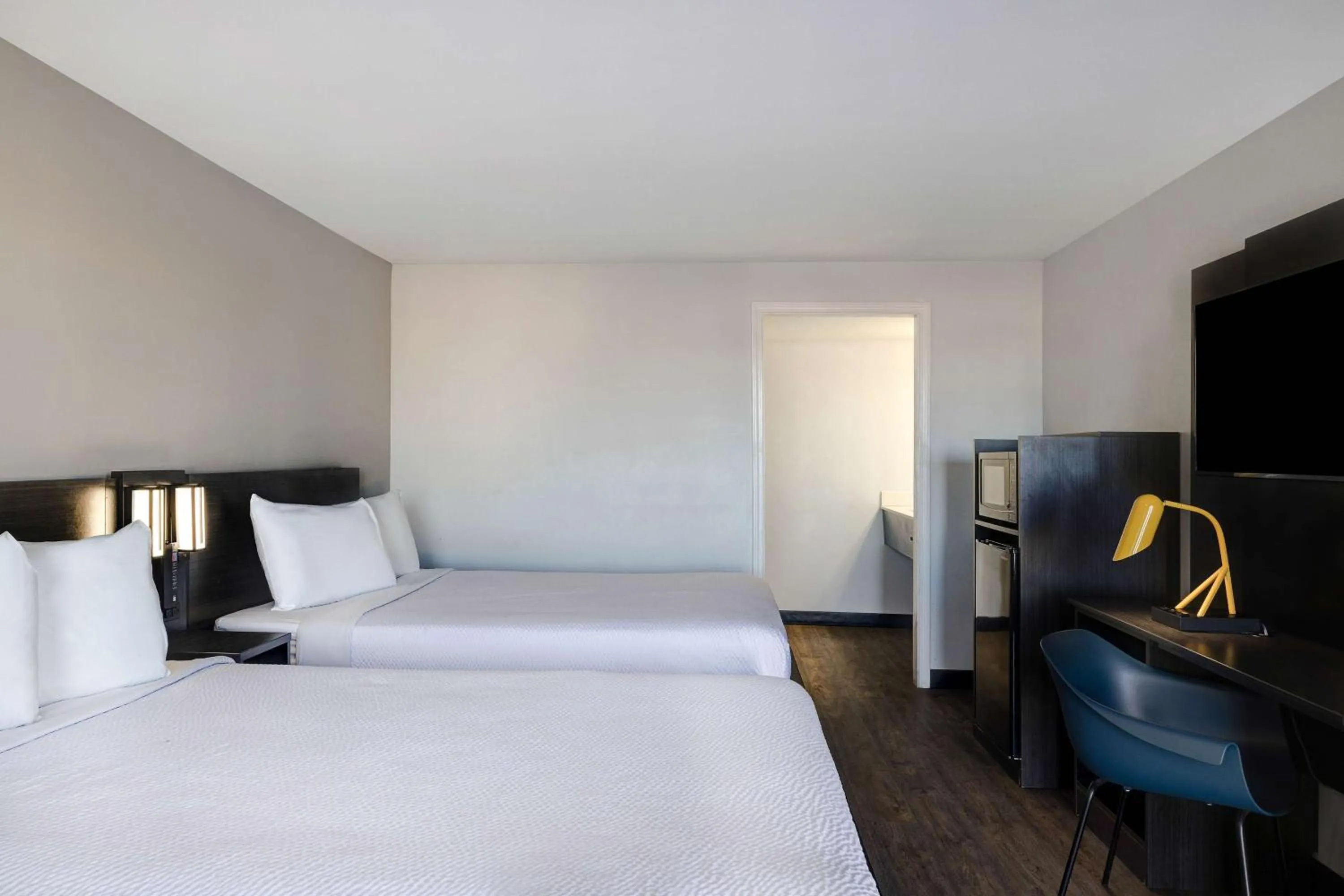 Bedroom, Bed in Motel 6 Bonne Terre, MO