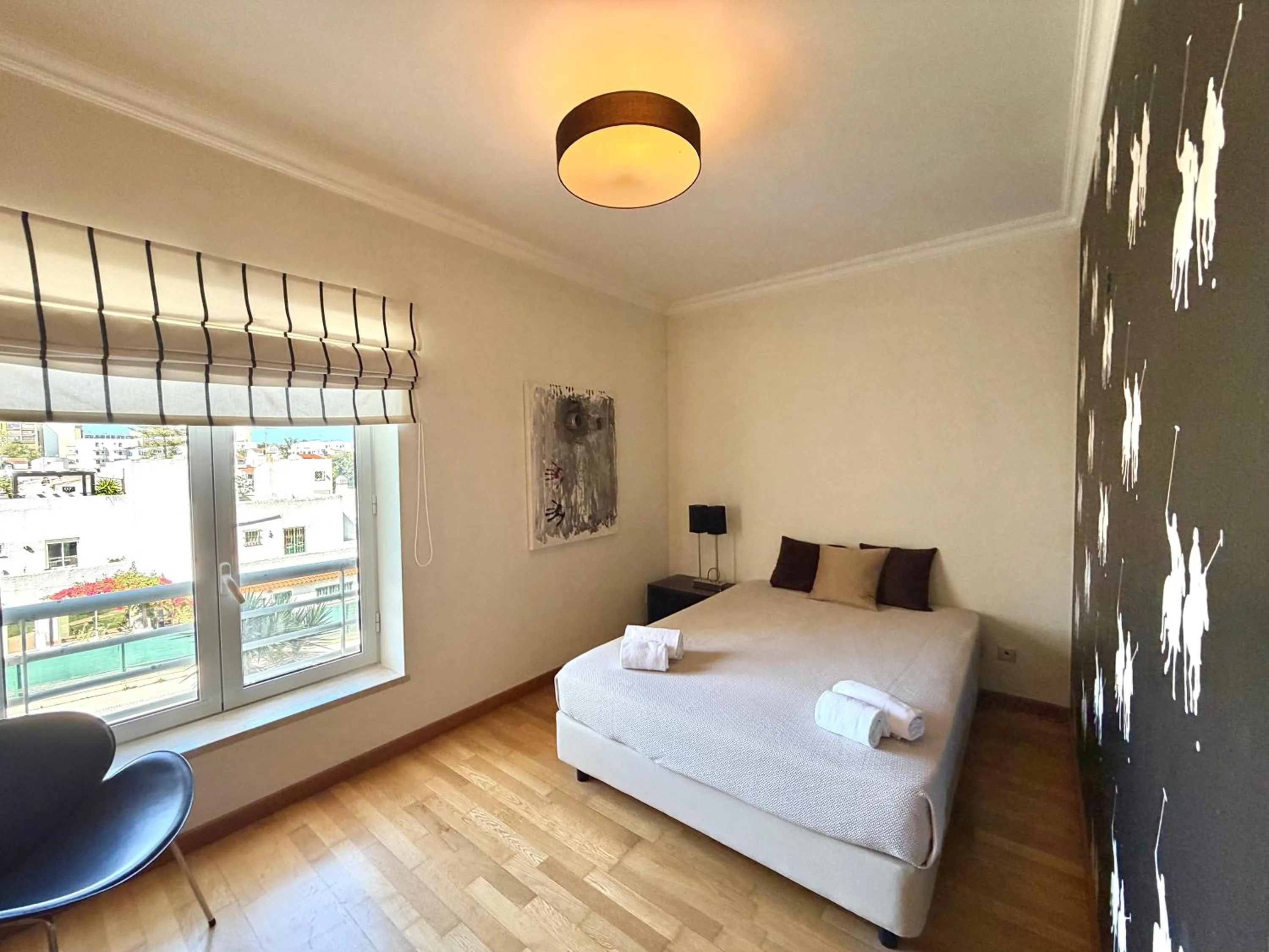 Bedroom, Bed in MouraPraia By Garvetur