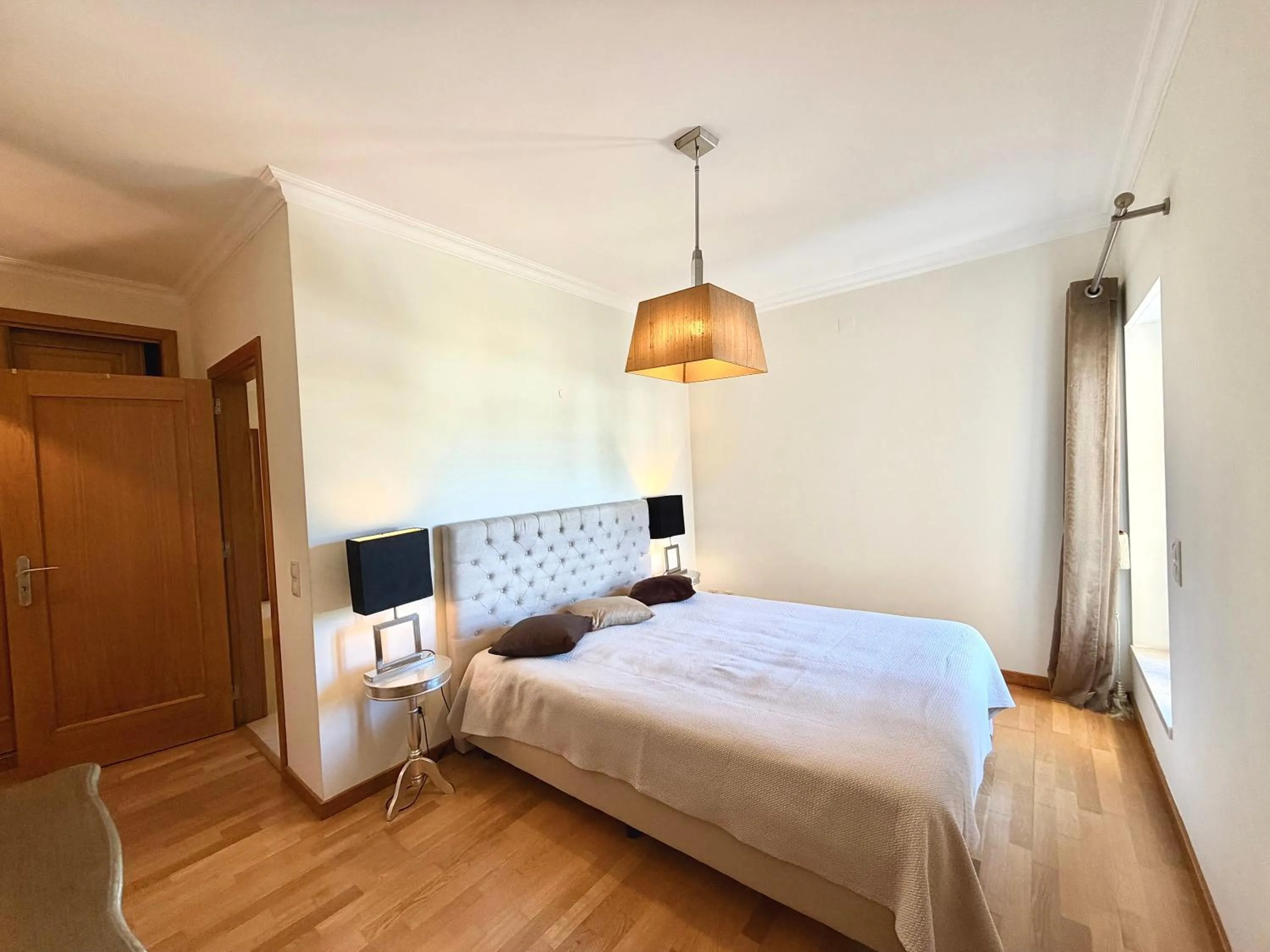 Bed in MouraPraia By Garvetur