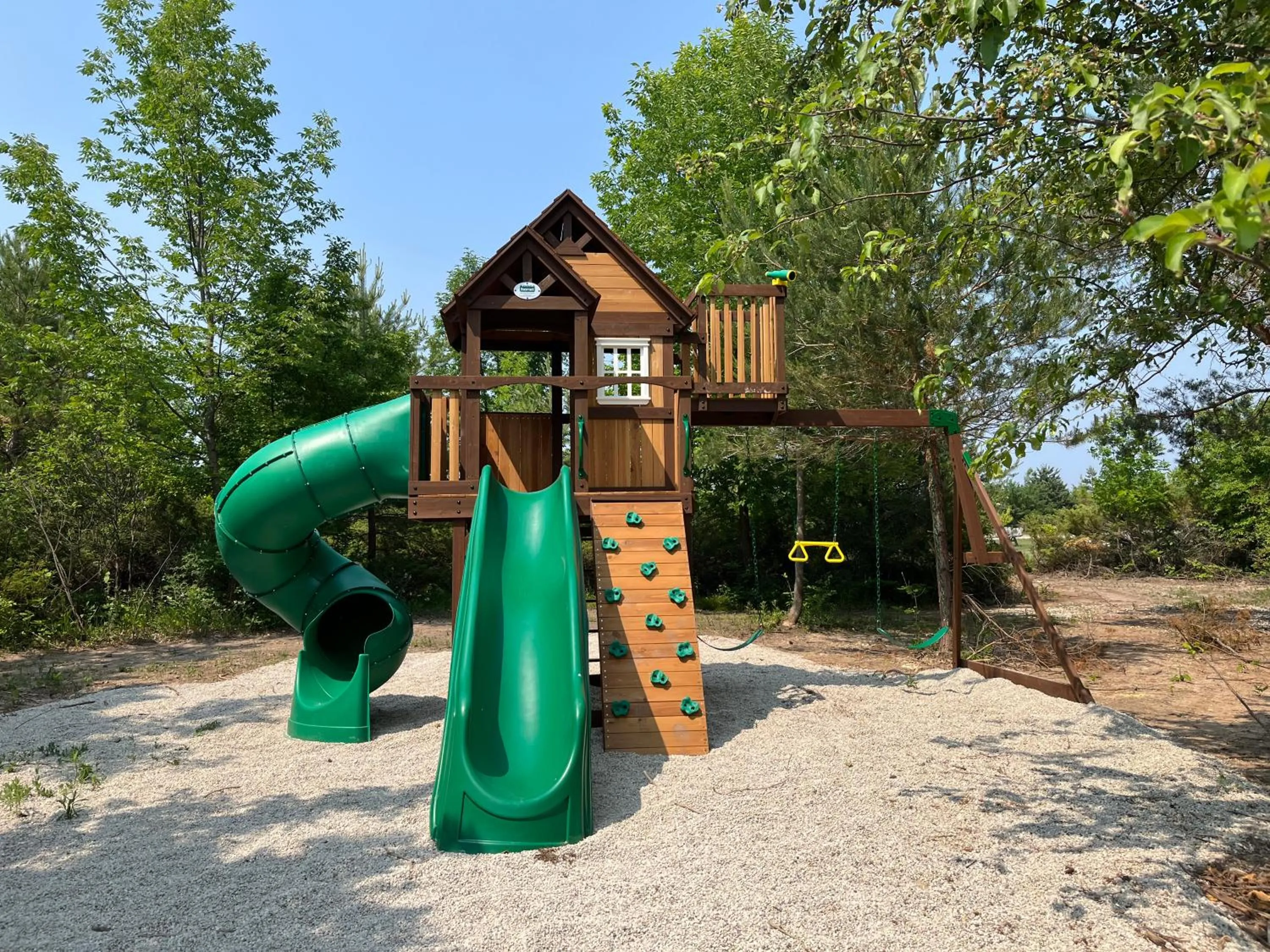 Children play ground in Ephraim Motel