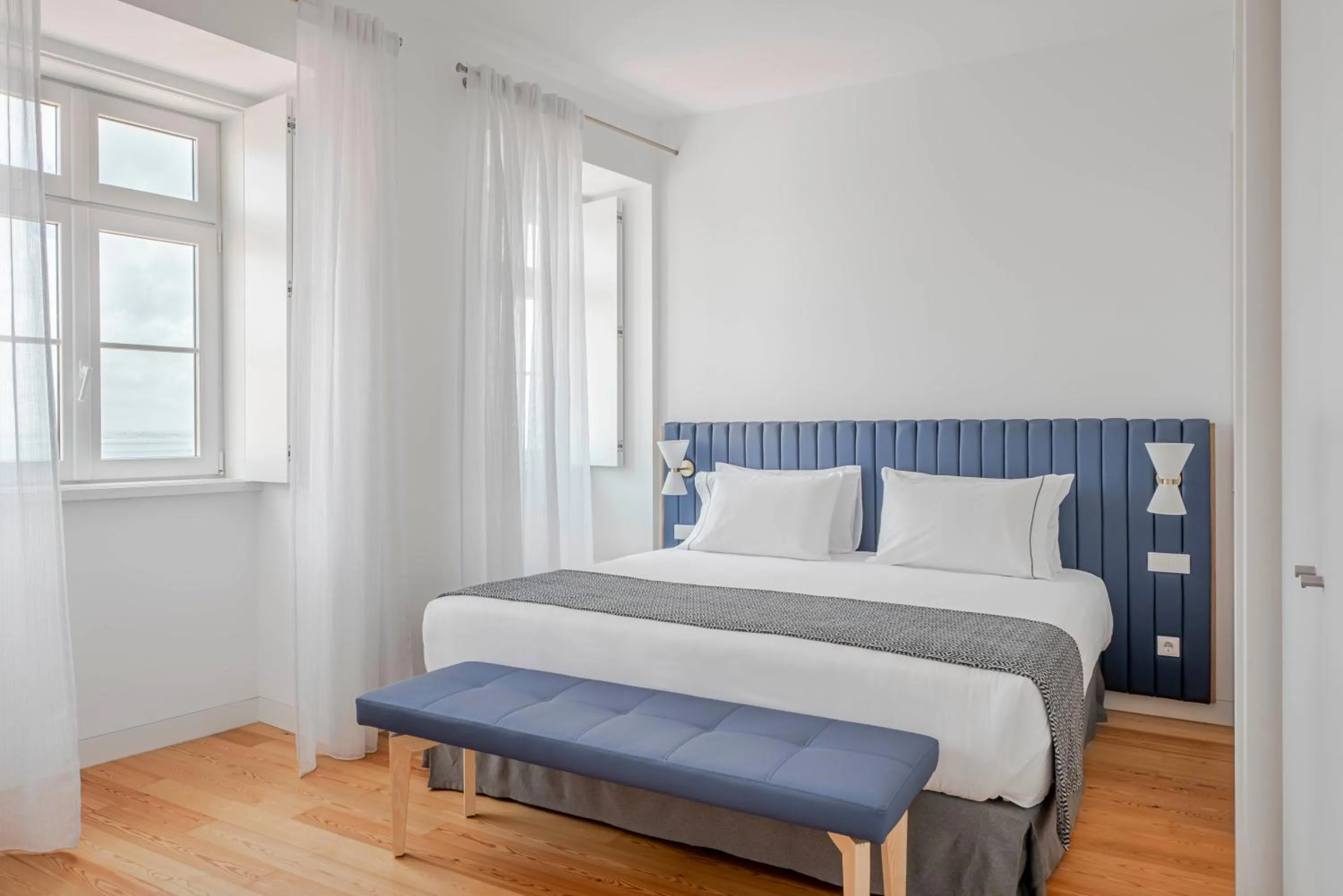 Bedroom, Bed in Tandem Palacio Alfama Apartments