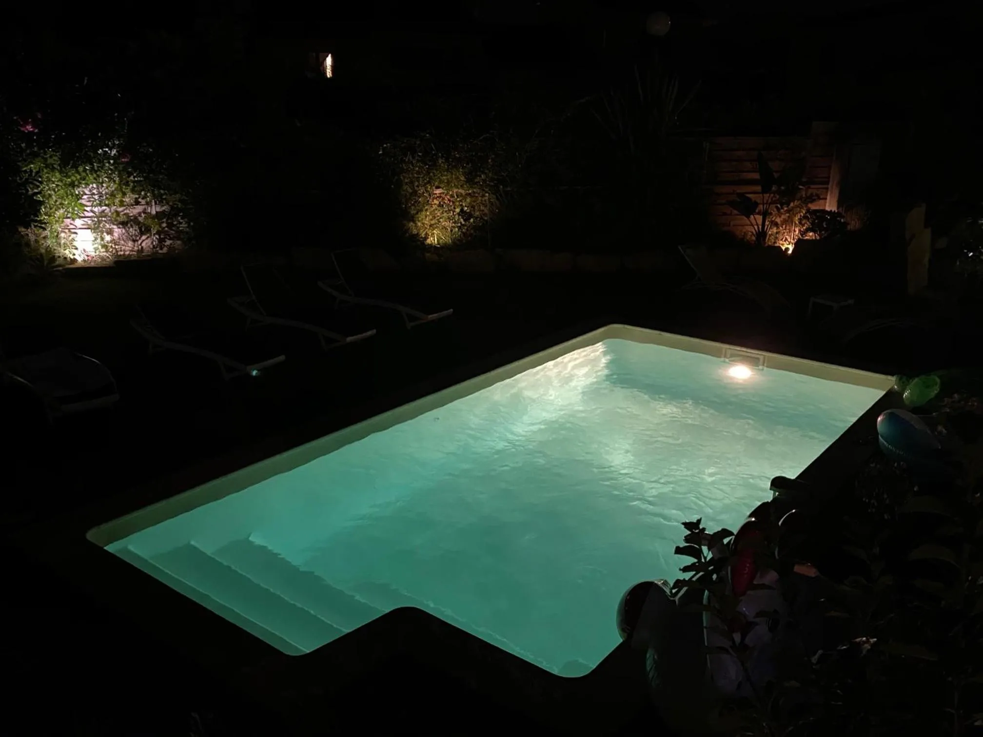 Night in Villa LES FIGUIERS