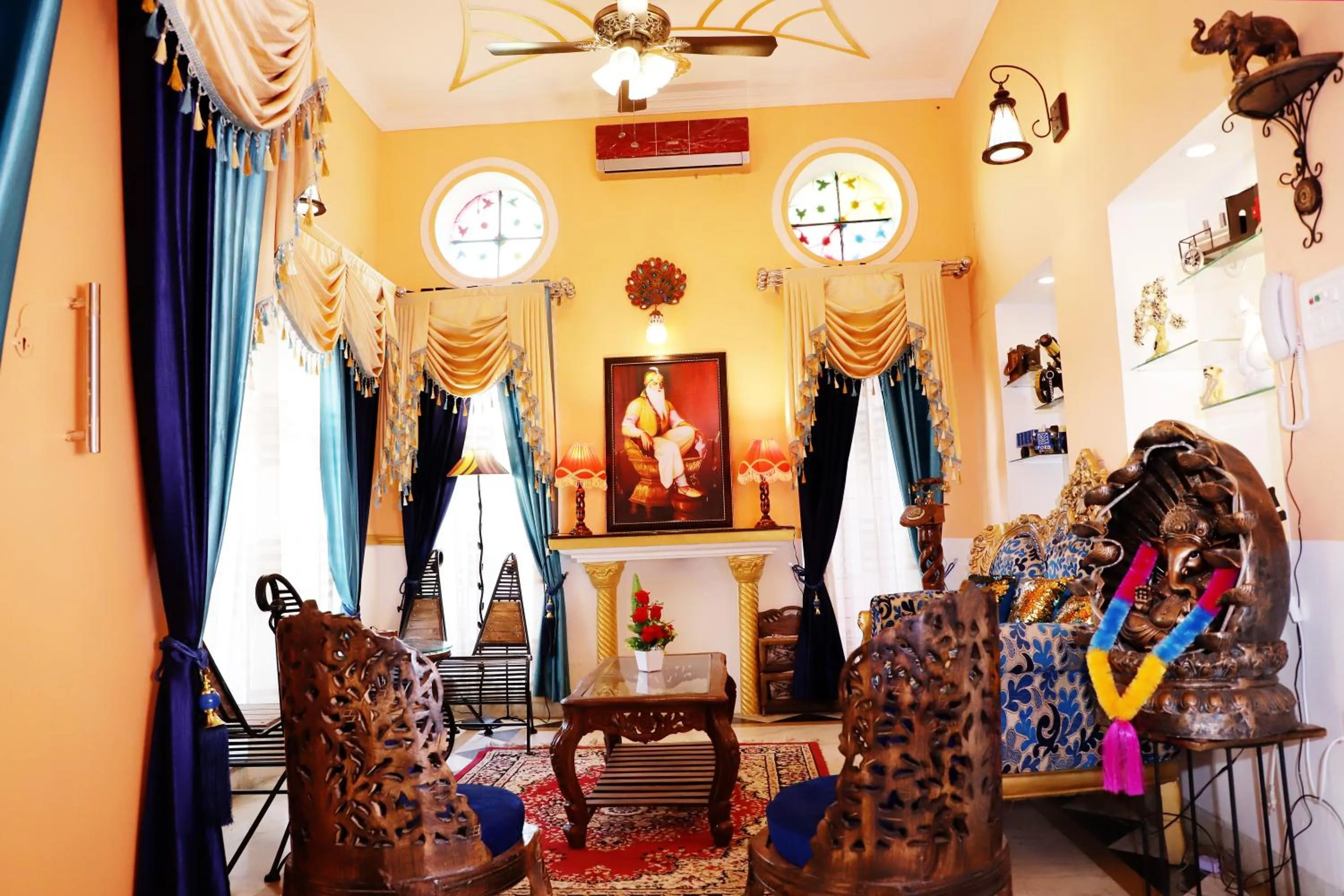 Lobby or reception in Ganesha Palace