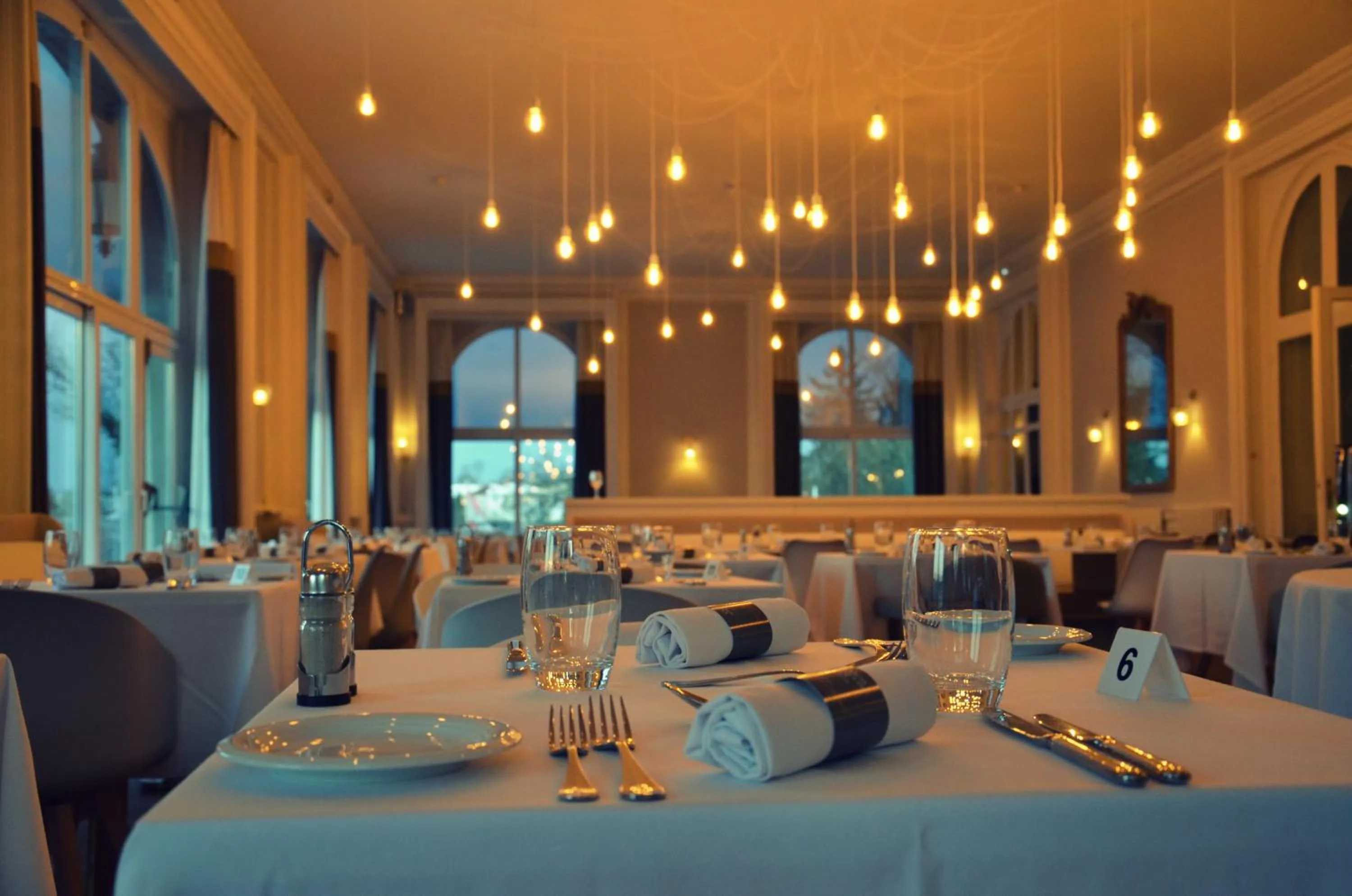 Restaurant/places to eat in Hôtel Cosmos & Spa