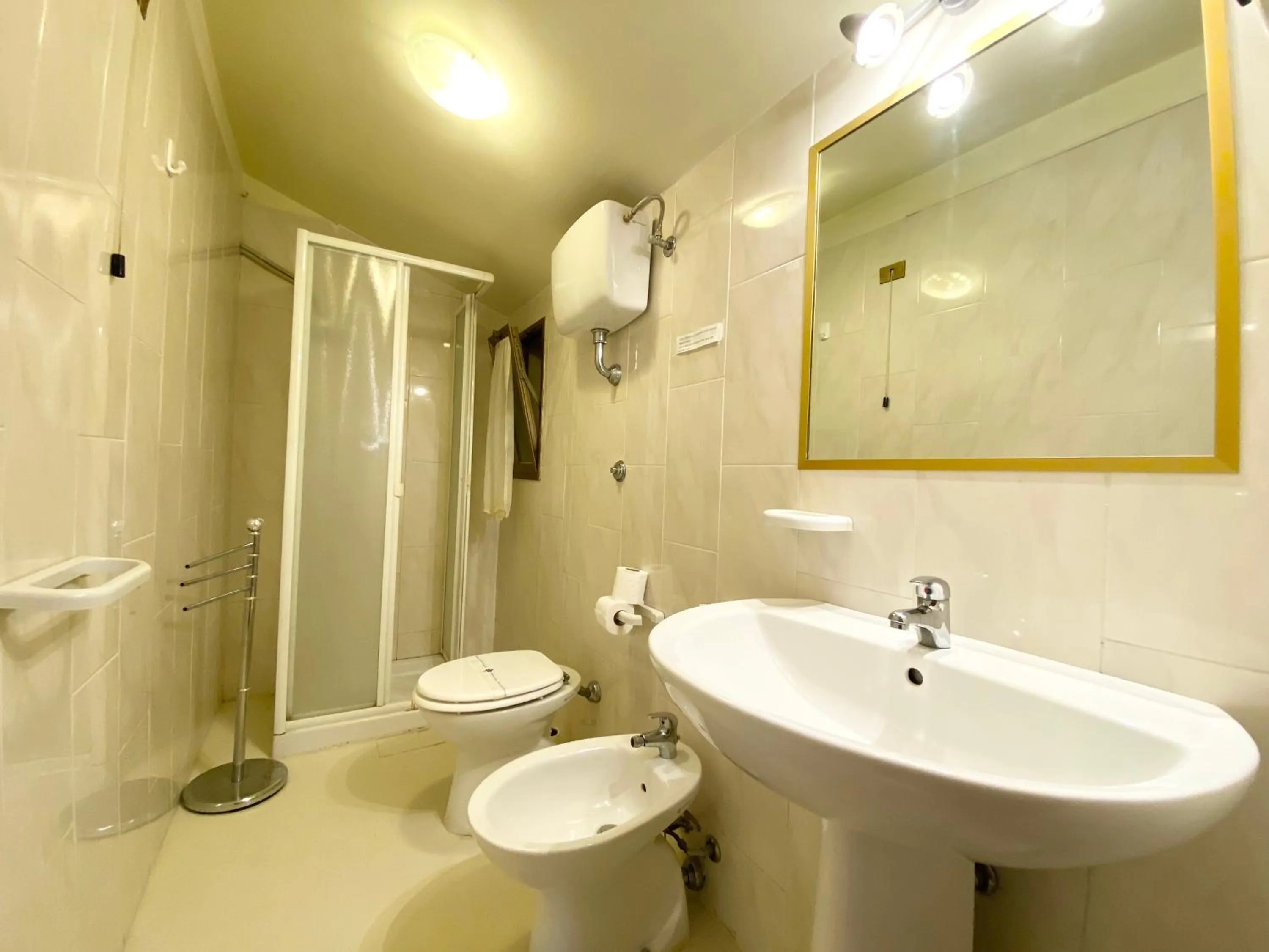 Bathroom in HOTEL RINASCIMENTO