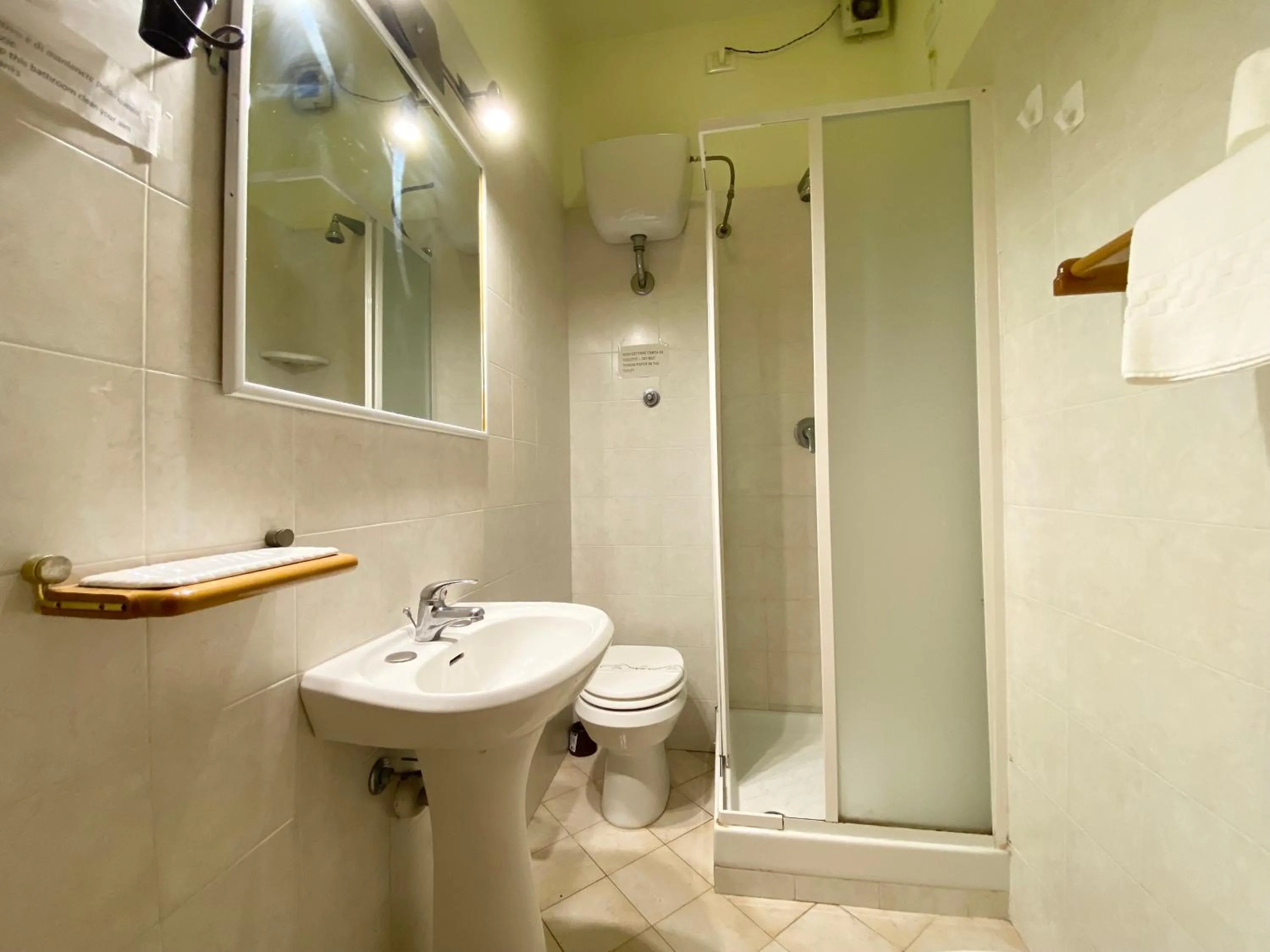 Bathroom in HOTEL RINASCIMENTO