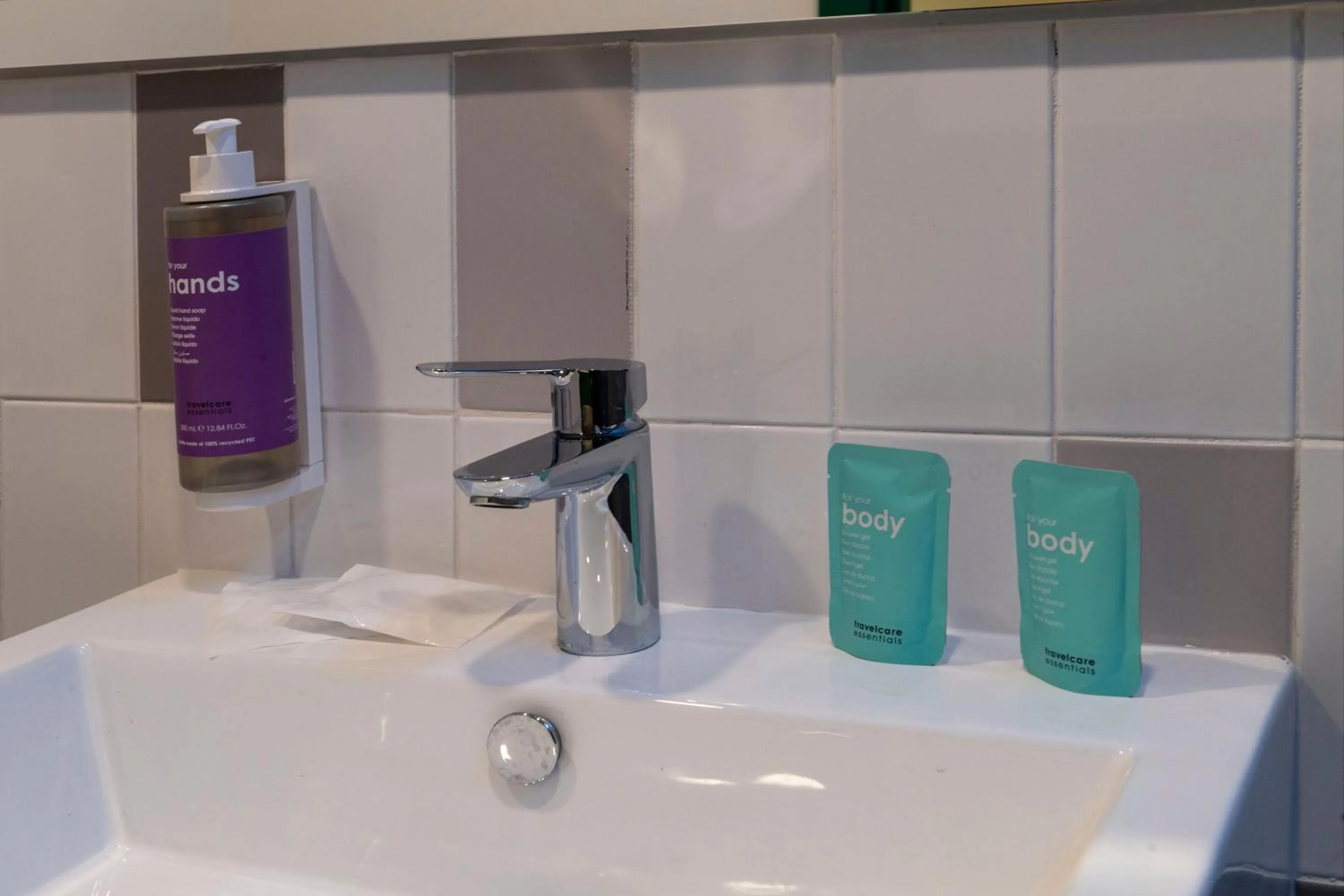 Bathroom in Smart Hotel Napoli