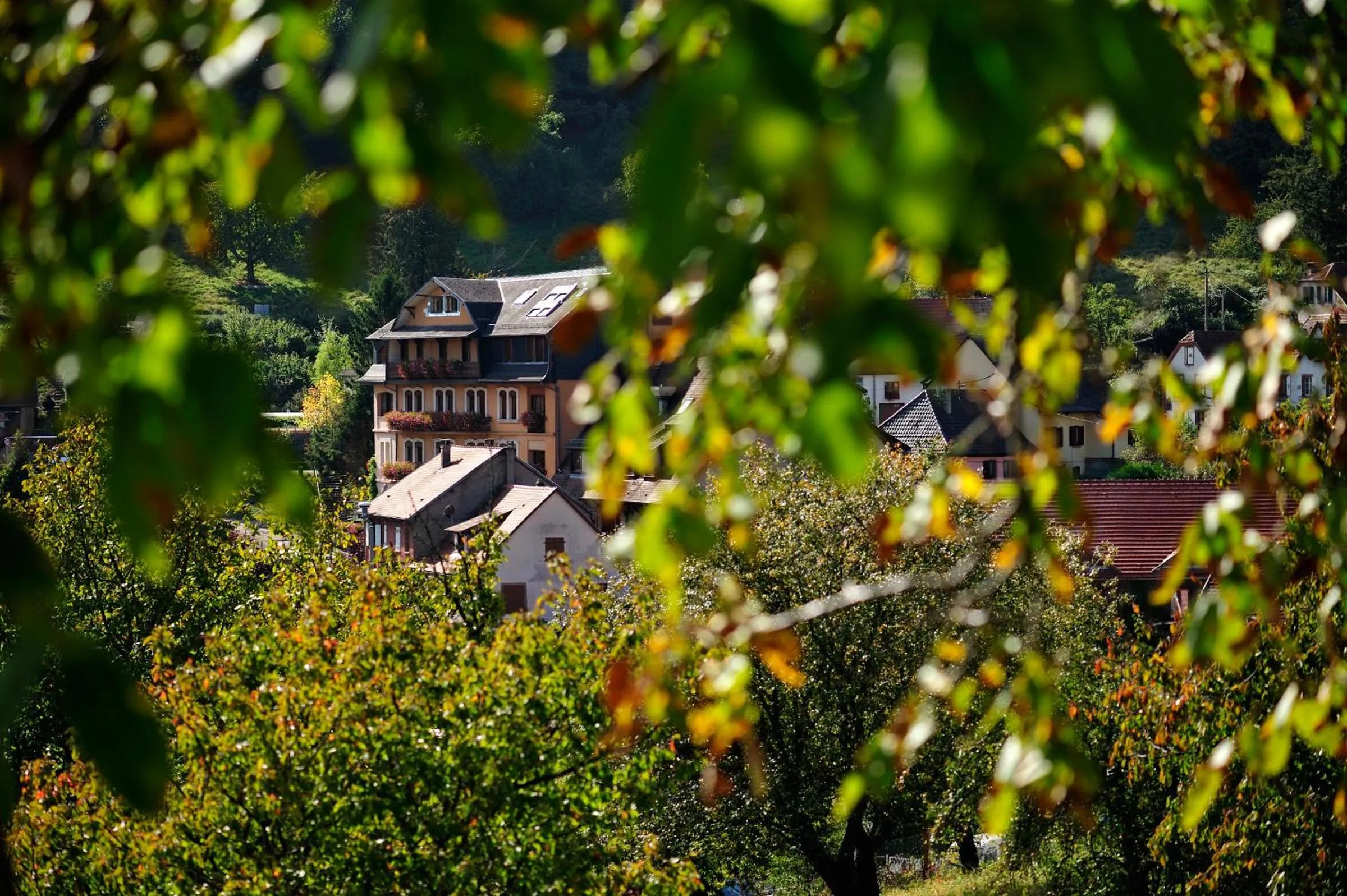 Property building in LE CLOS DES SOURCES Hôtel & Spa