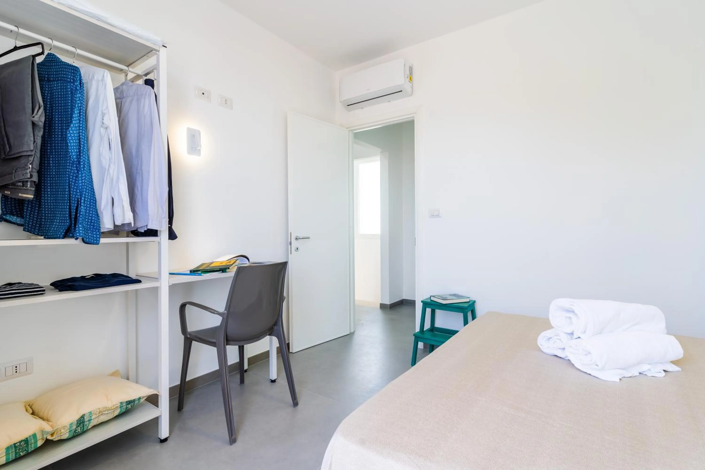 Bed in SMERALDO RESIDENCE