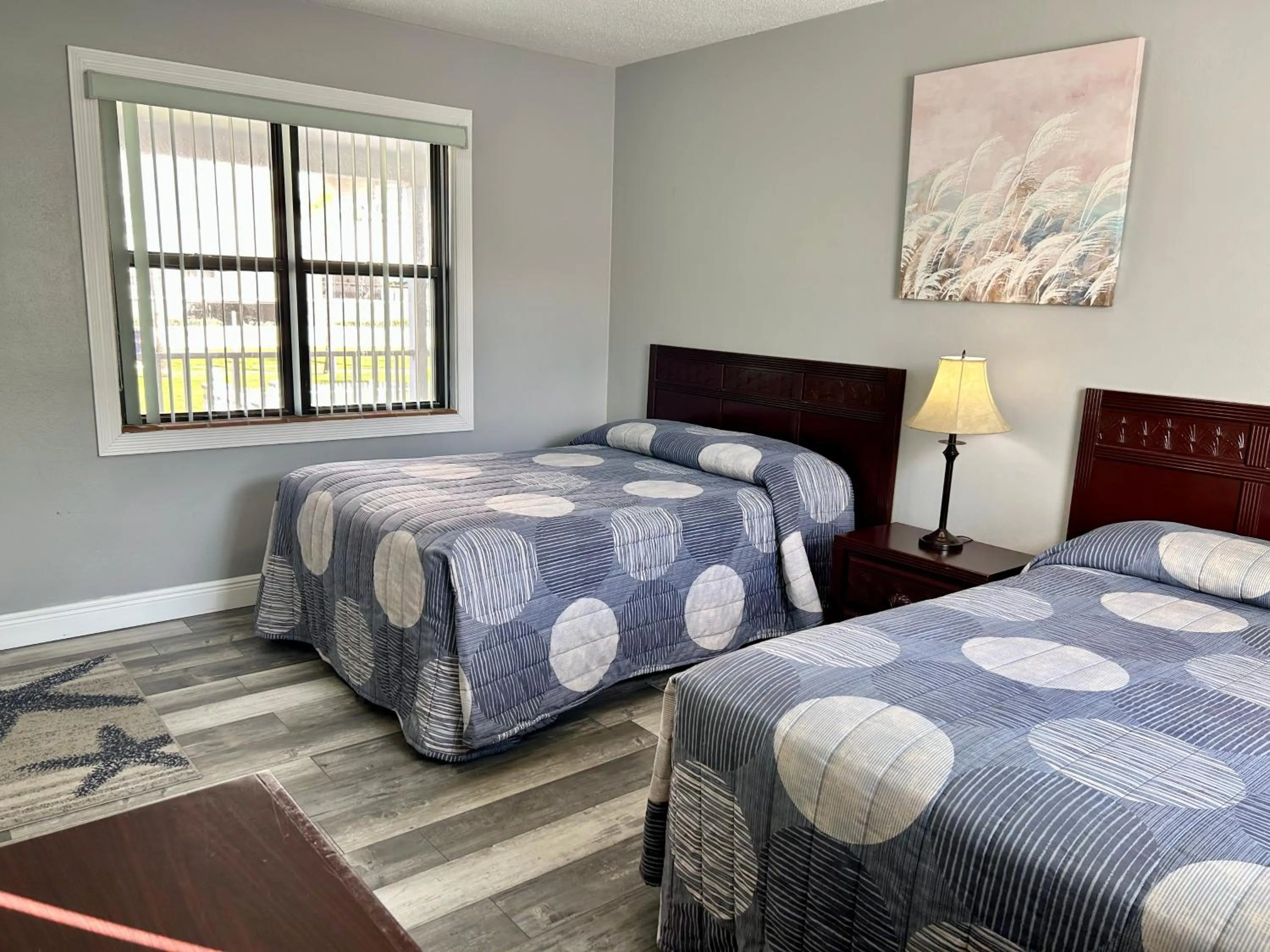 Bedroom in Sails Resort Motel