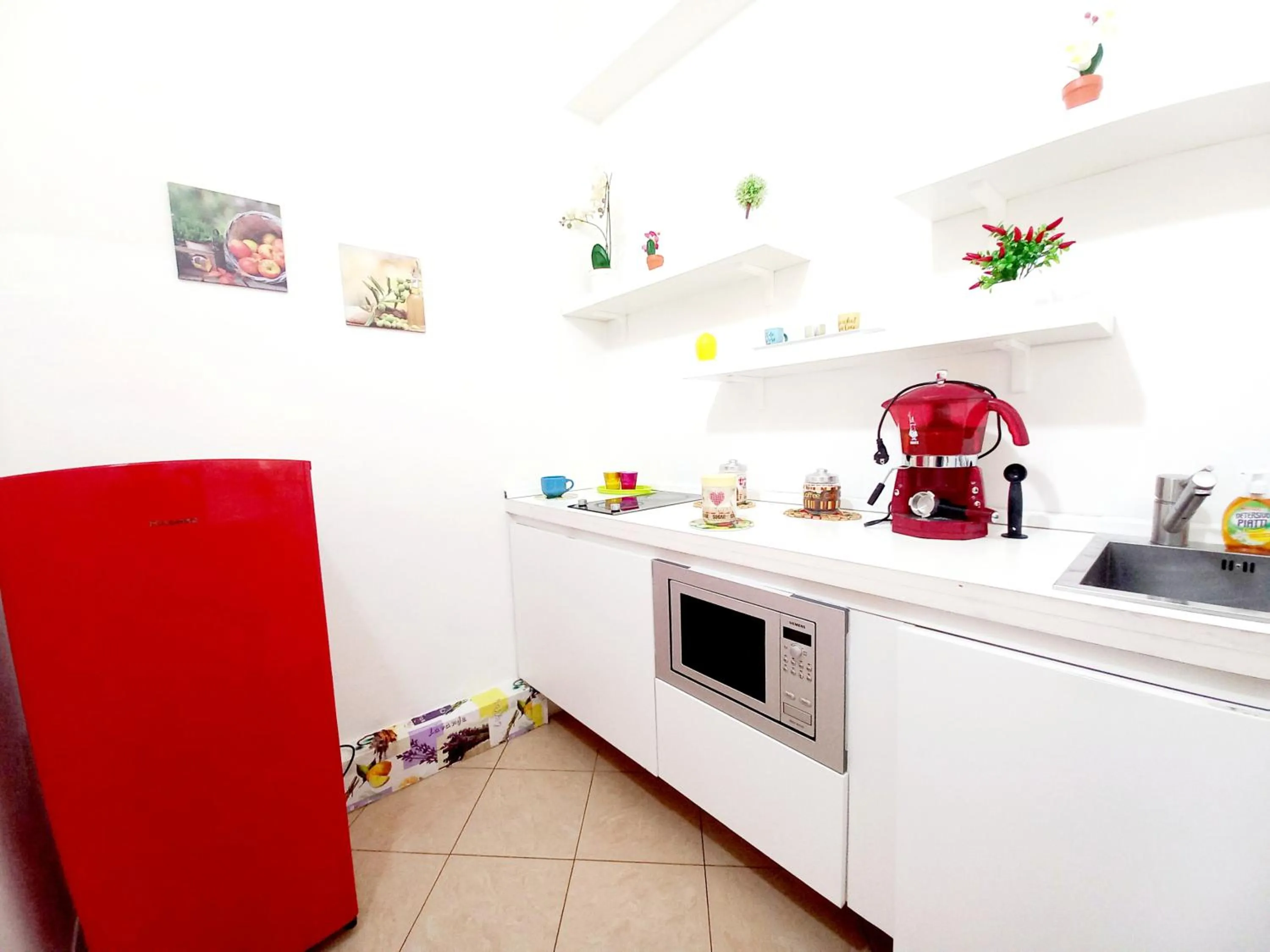 Kitchen or kitchenette, Kitchen/Kitchenette in B&B Family - Affitta camere