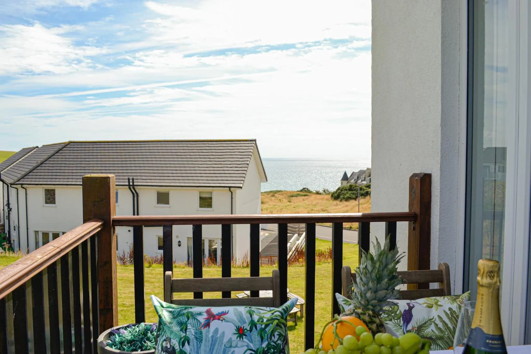Apartment with Sea View in The Fairways