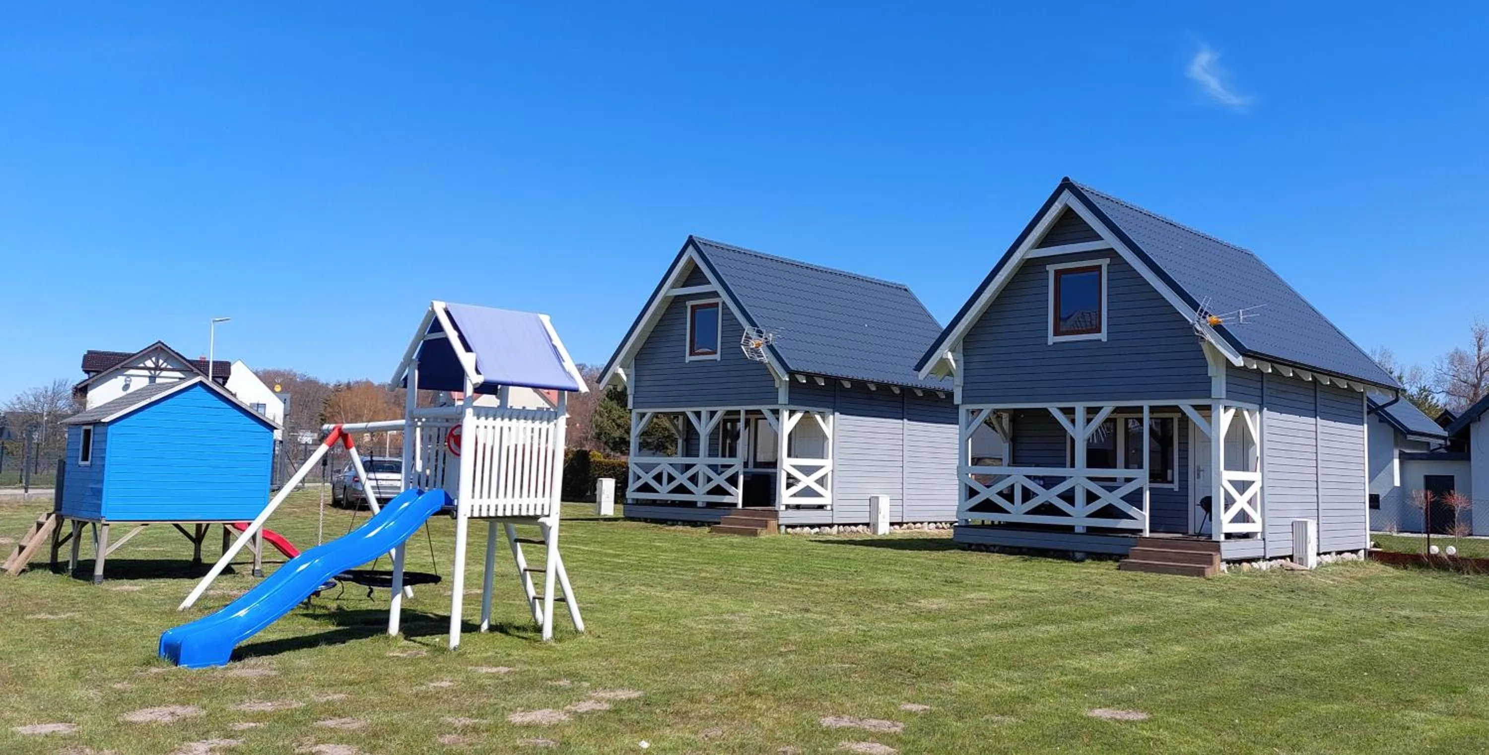 Property building in Domki Reston