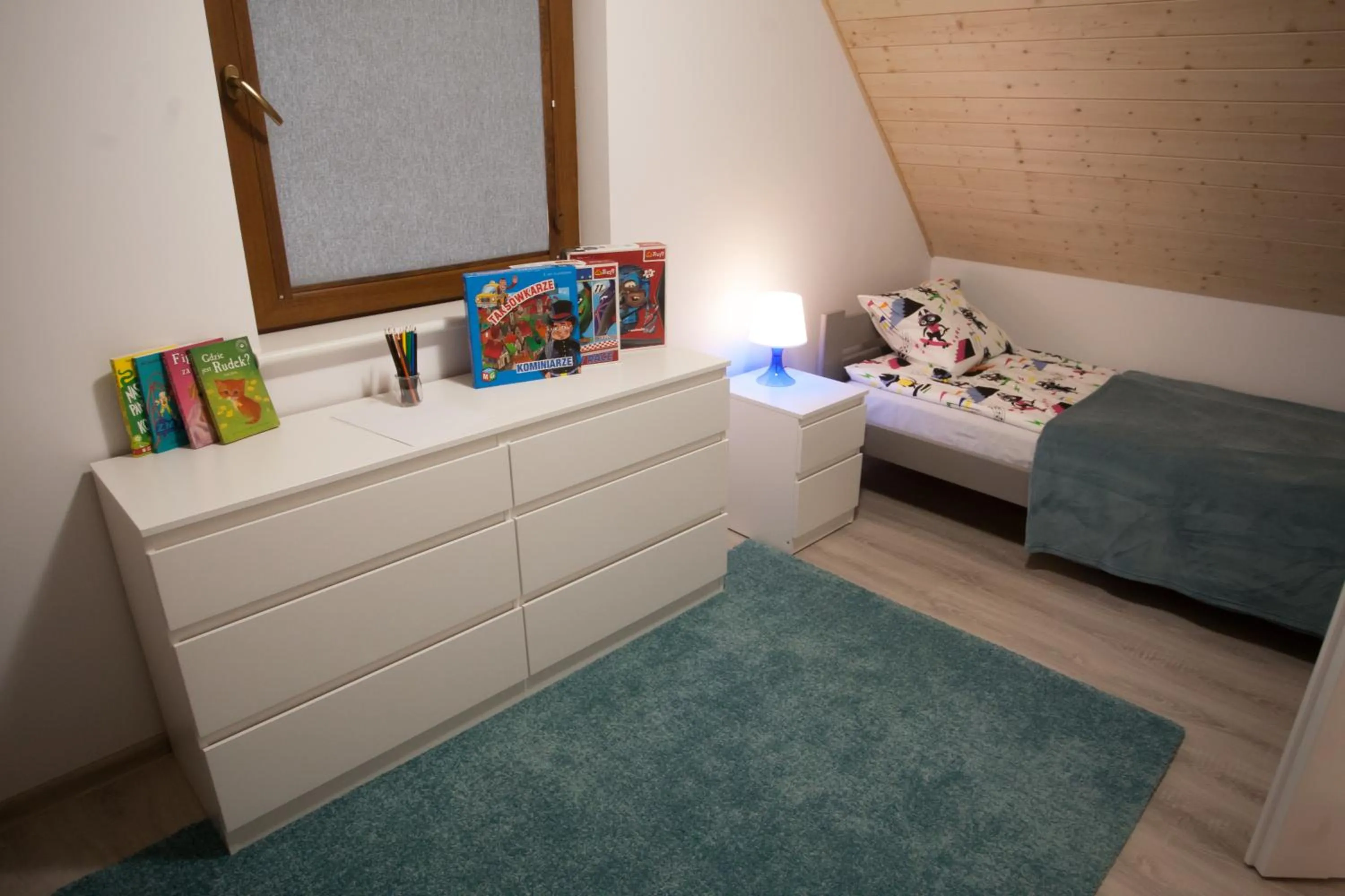 Photo of the whole room, Bed in Domki Reston