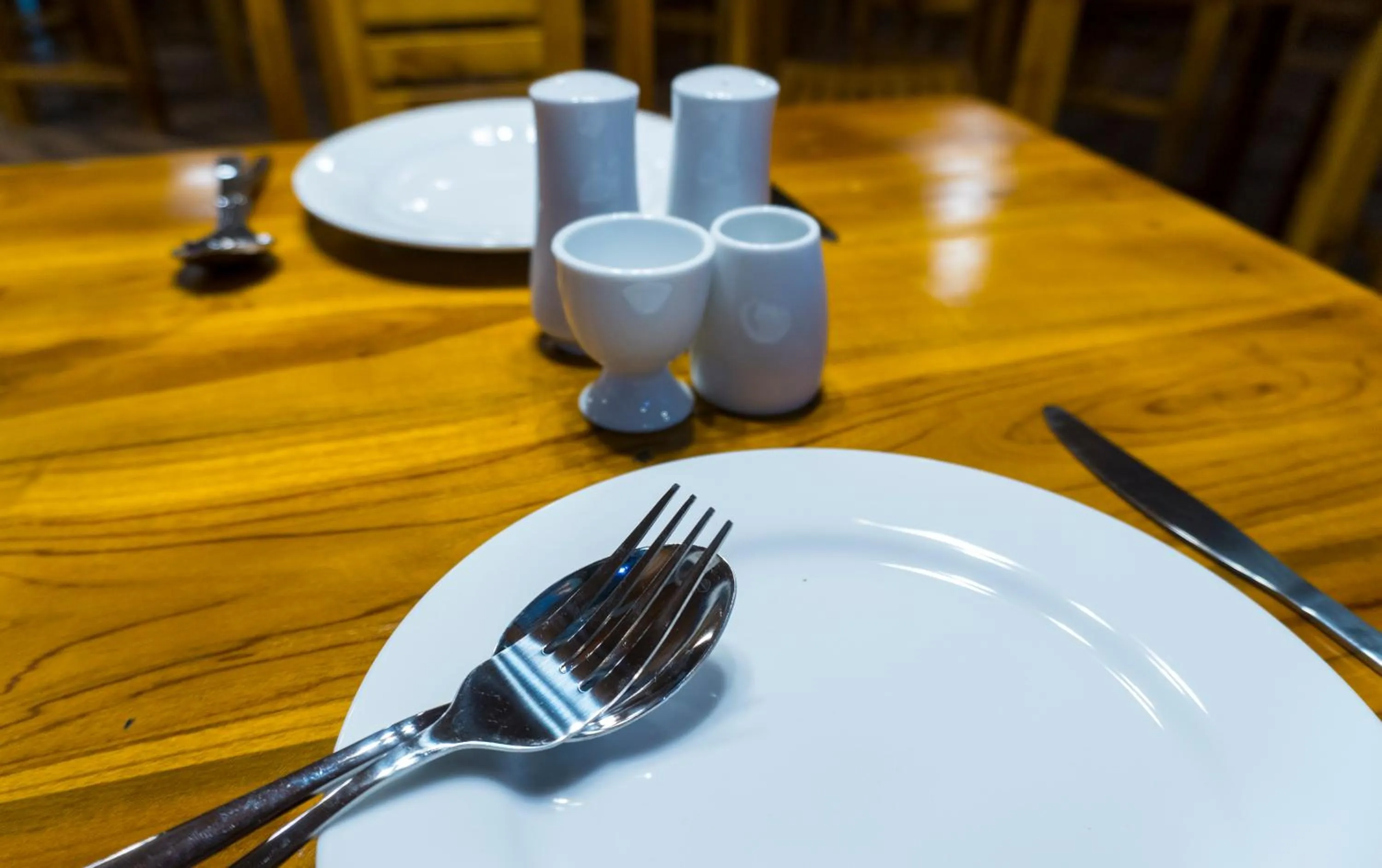 Restaurant/places to eat in MRD Beach Hotel