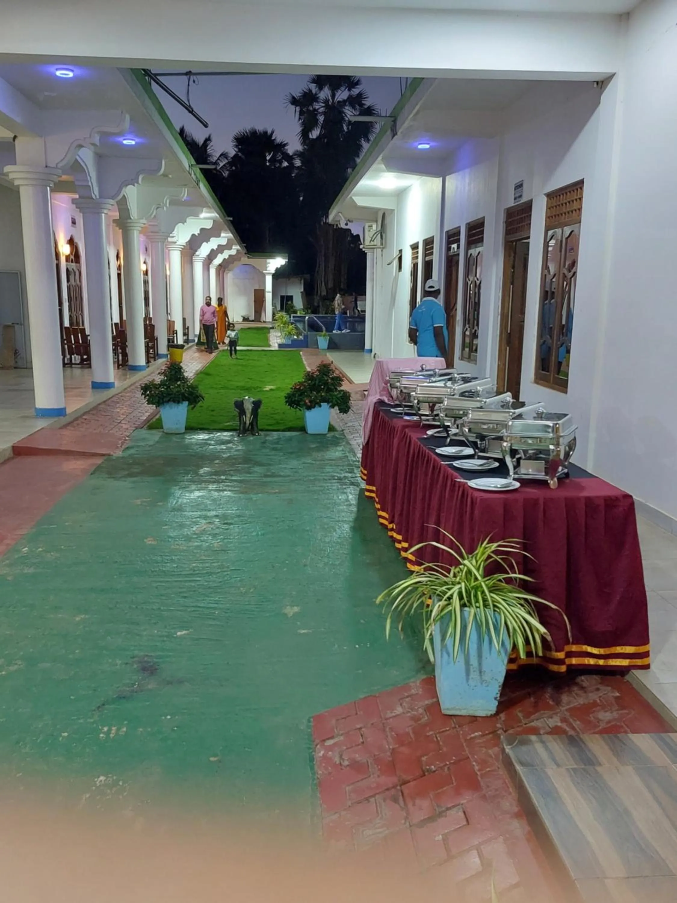 Garden in MRD Beach Hotel