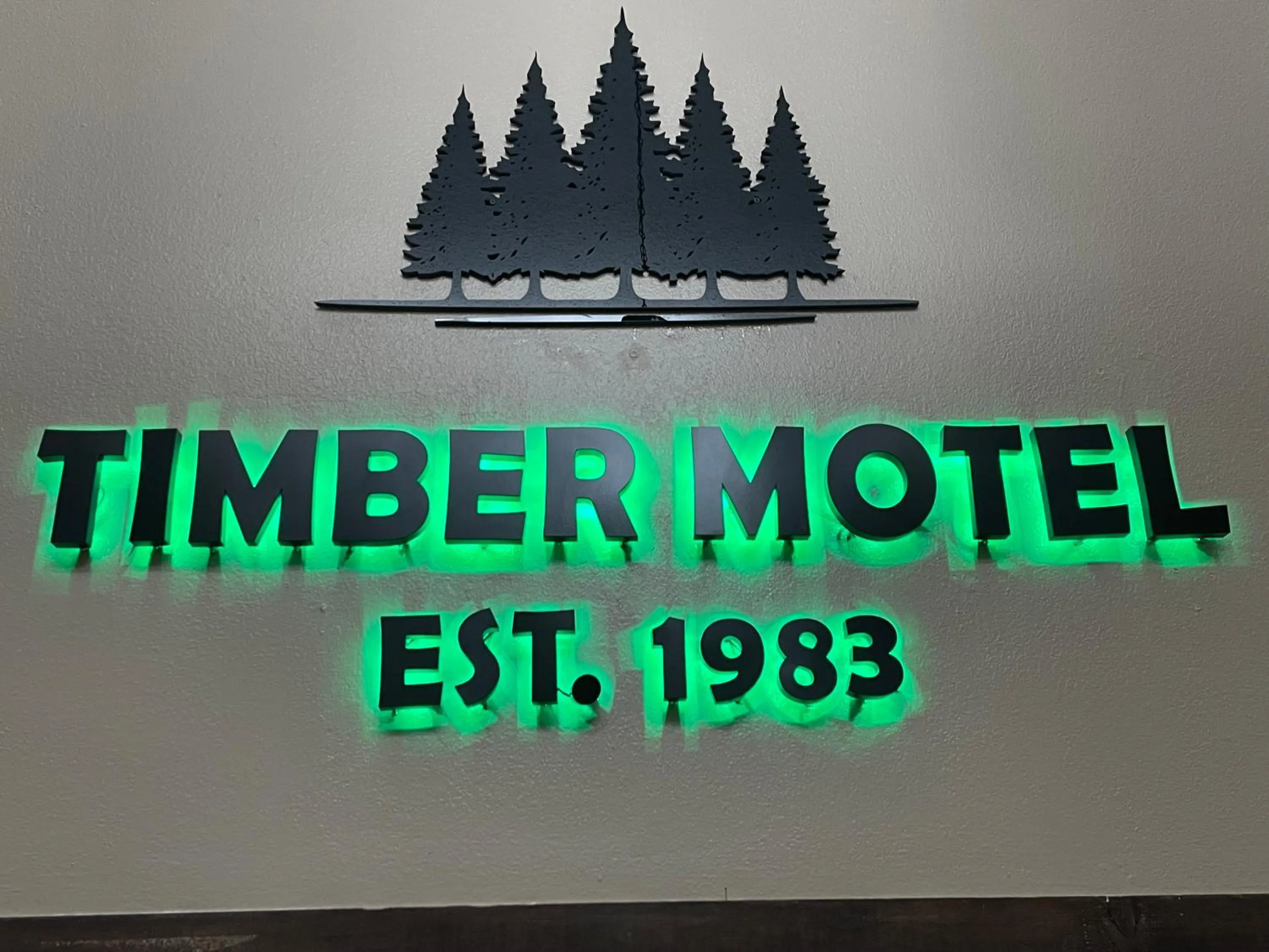 Timber Motel