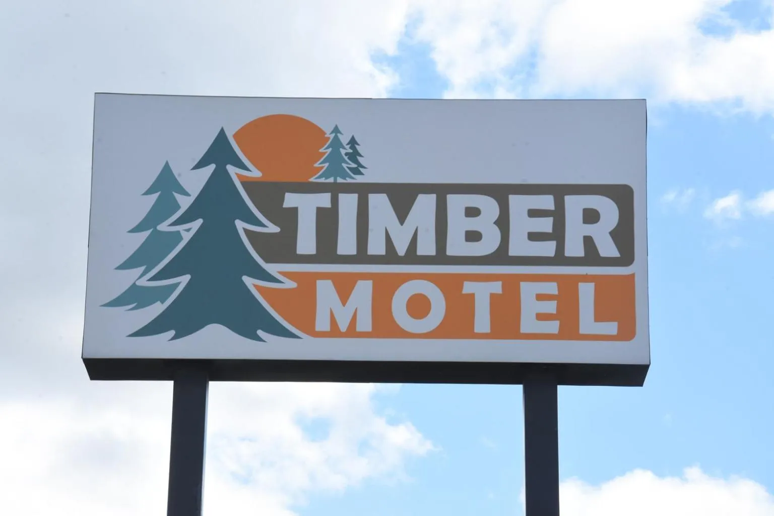 Timber Motel
