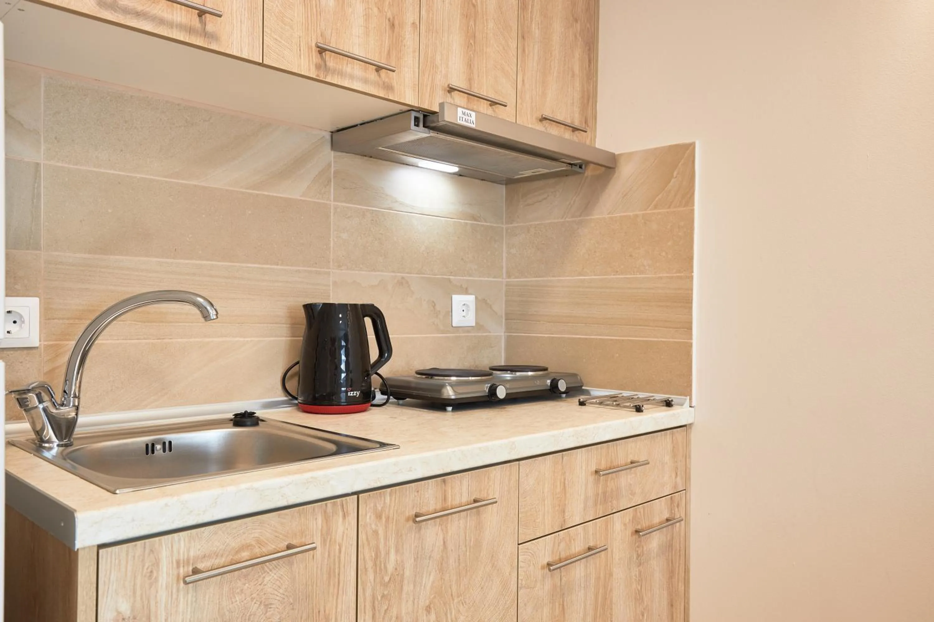 Kitchen or kitchenette in Nikiti Comfort
