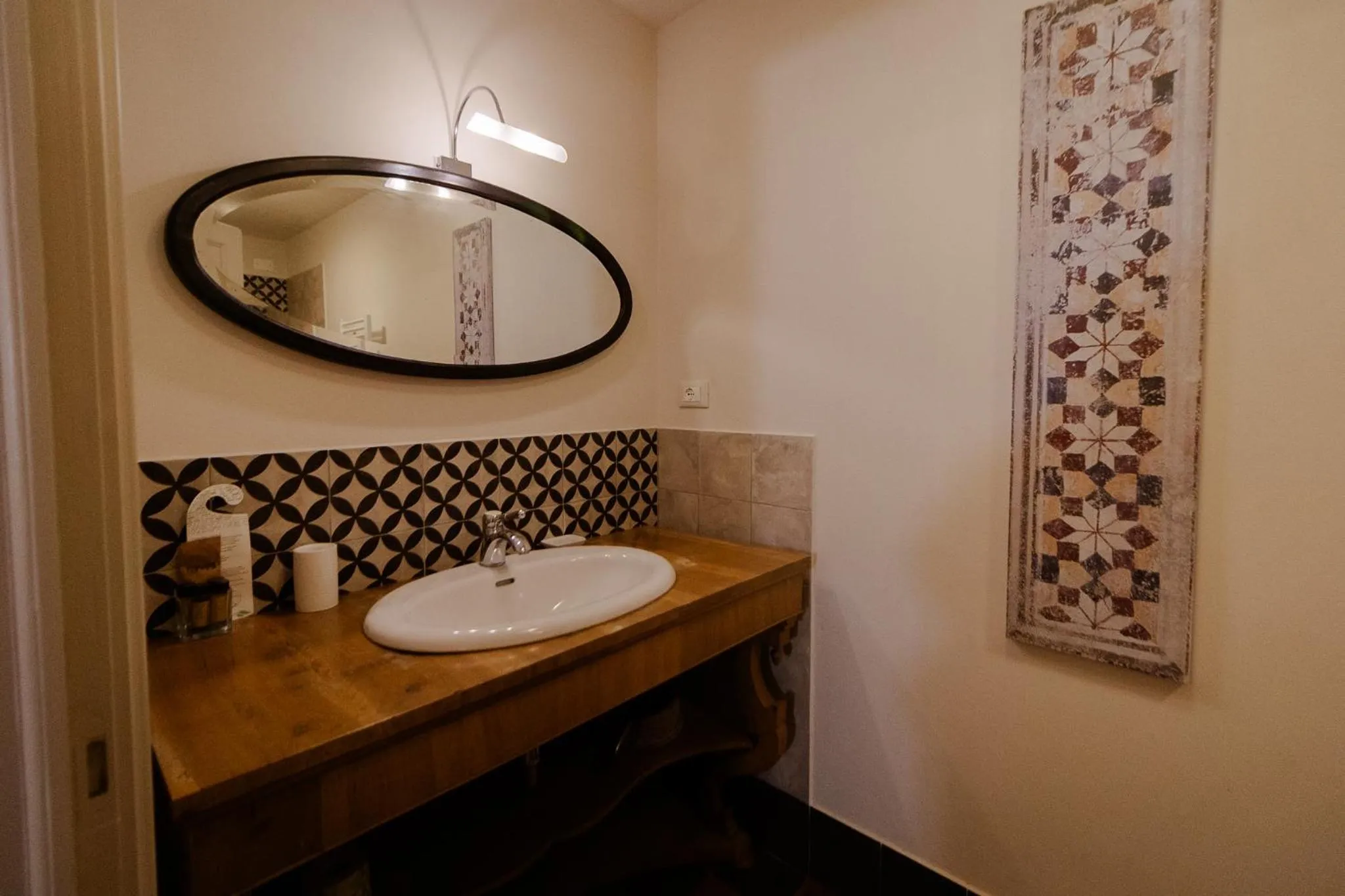 Bathroom in San Pier Novello in Oltrarno