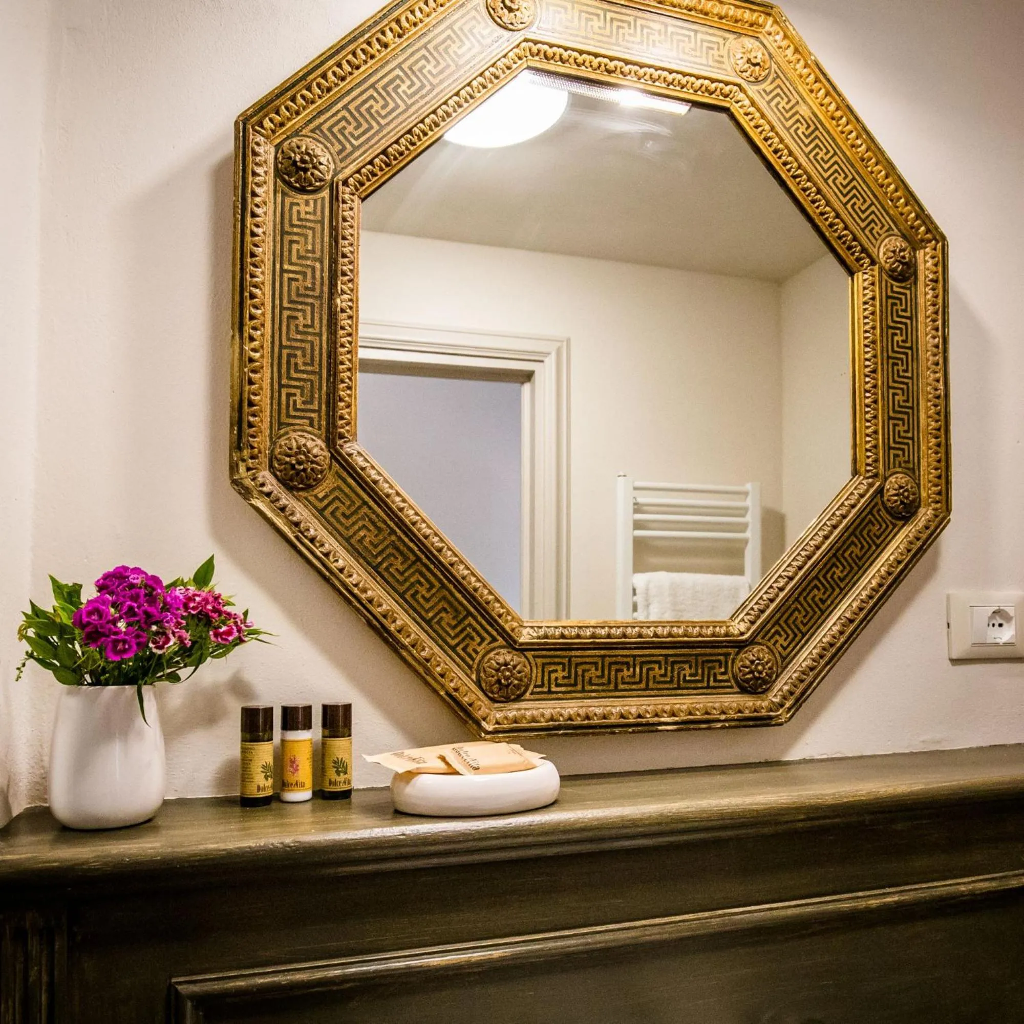 Bathroom in San Pier Novello in Oltrarno