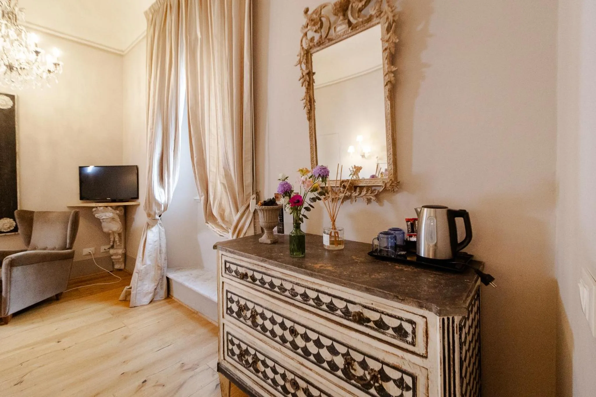 Bedroom in San Pier Novello in Oltrarno