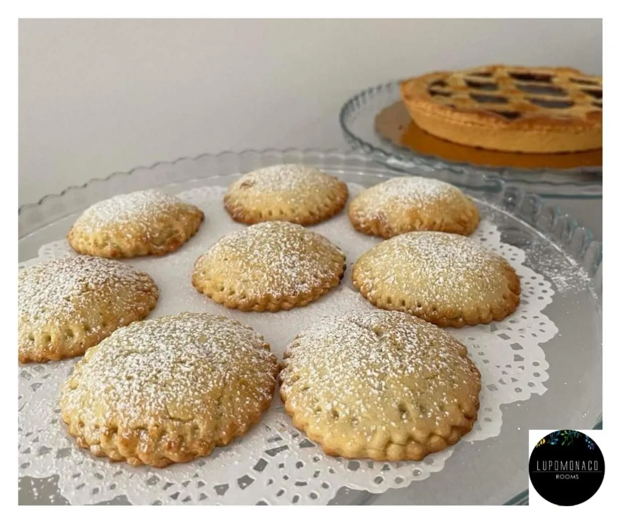 Food and drinks in Lupomonaco Rooms