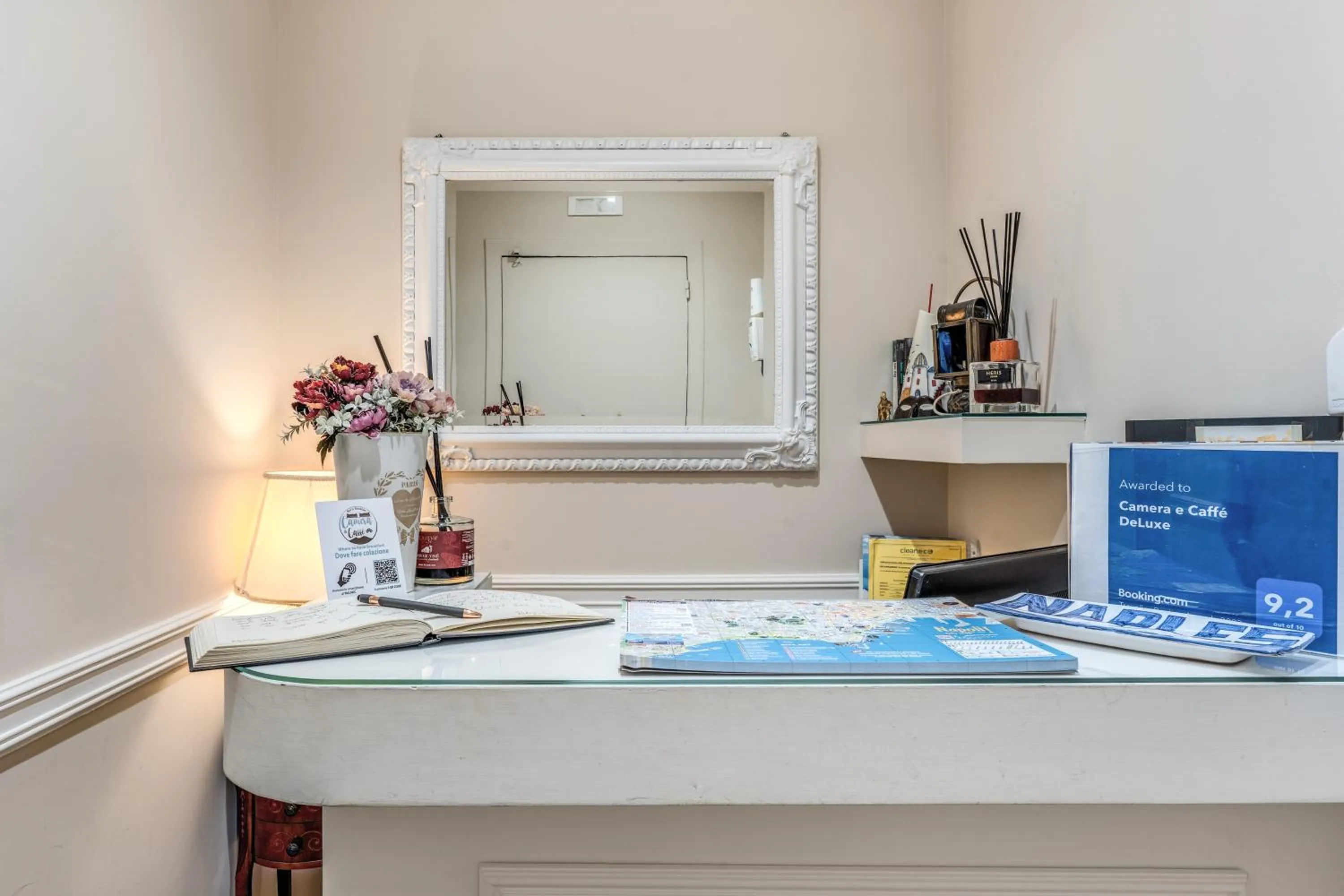 Lobby or reception in Camera e Caffé DeLuxe
