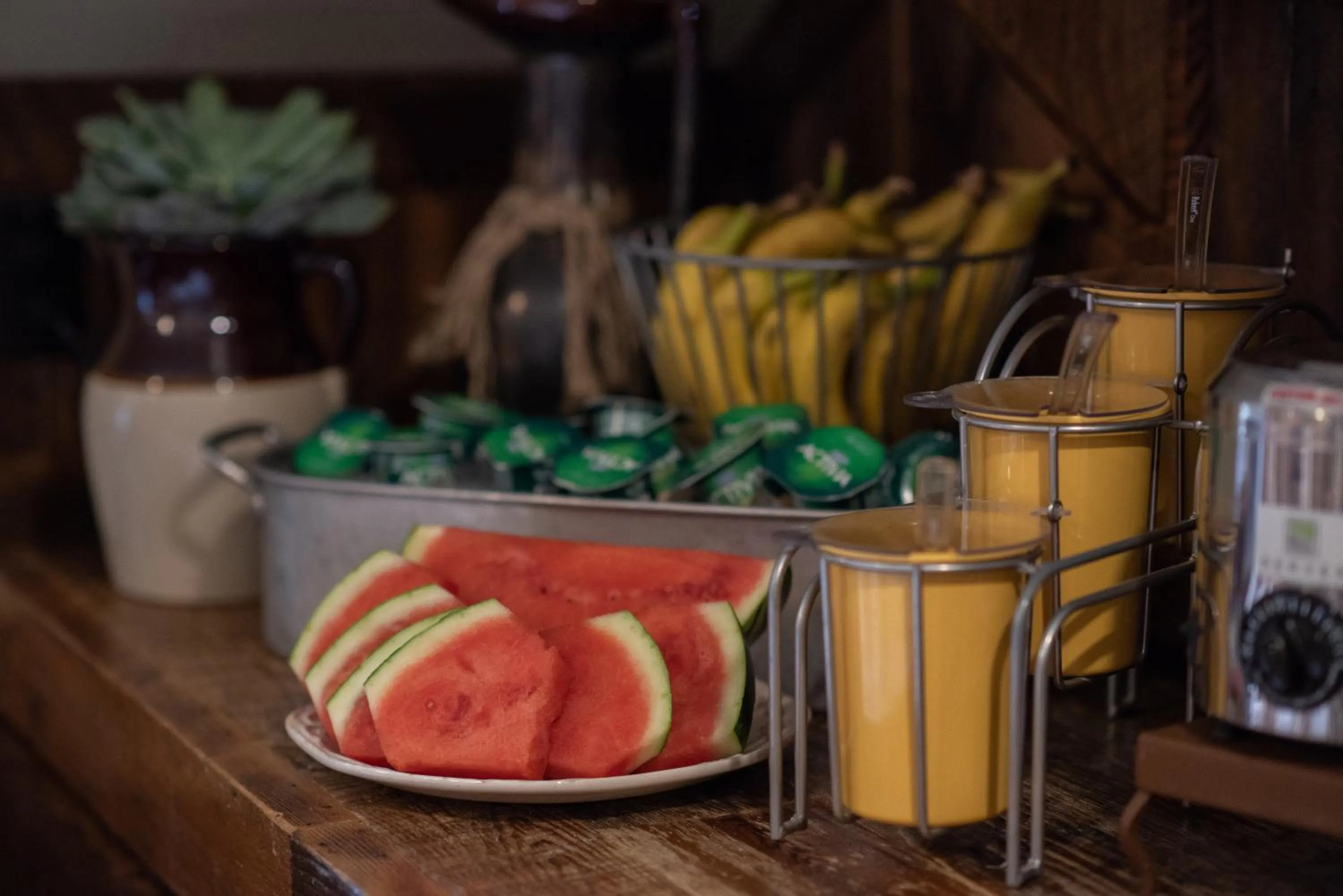 Food in Browns Canyon Inn