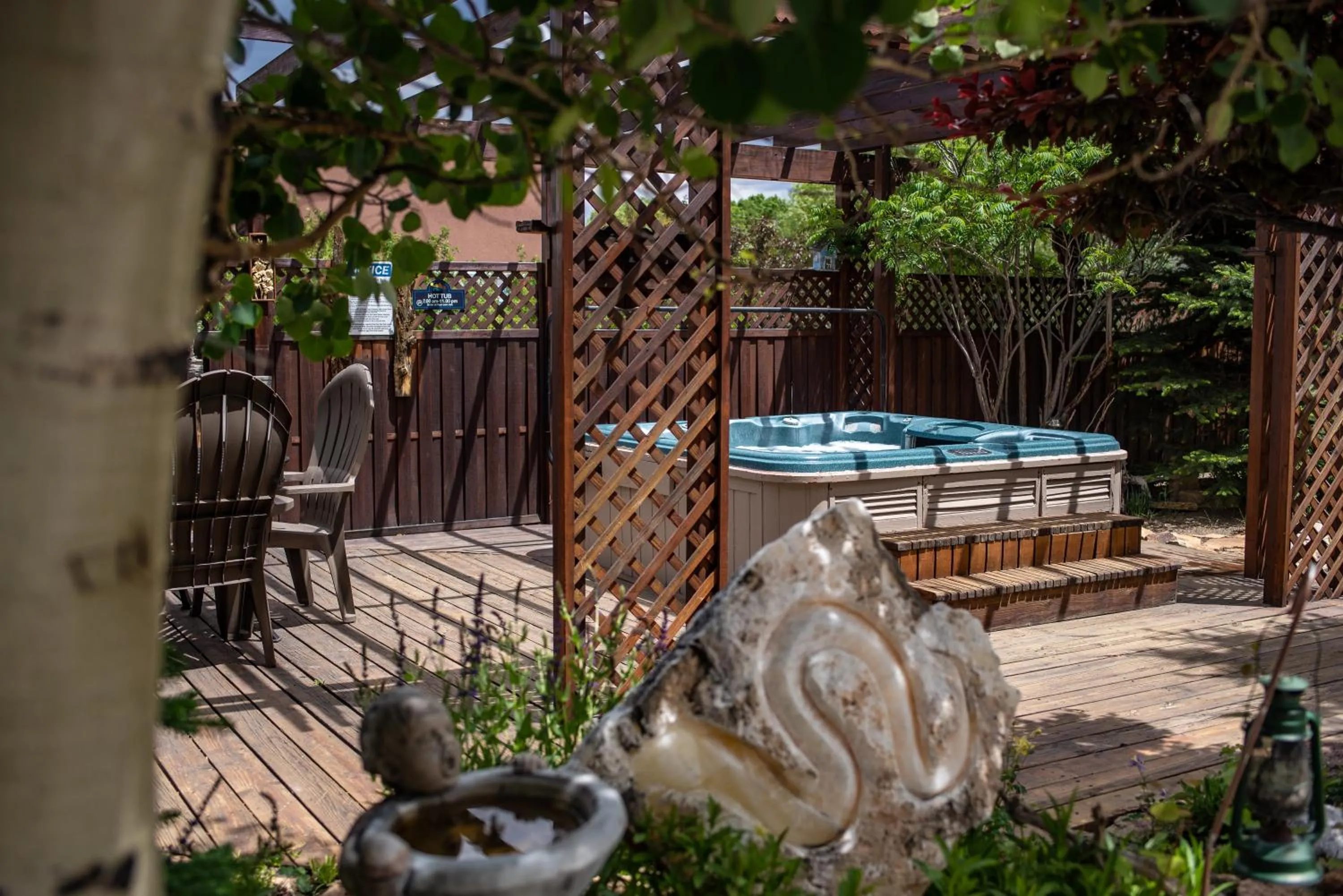 Garden in Browns Canyon Inn