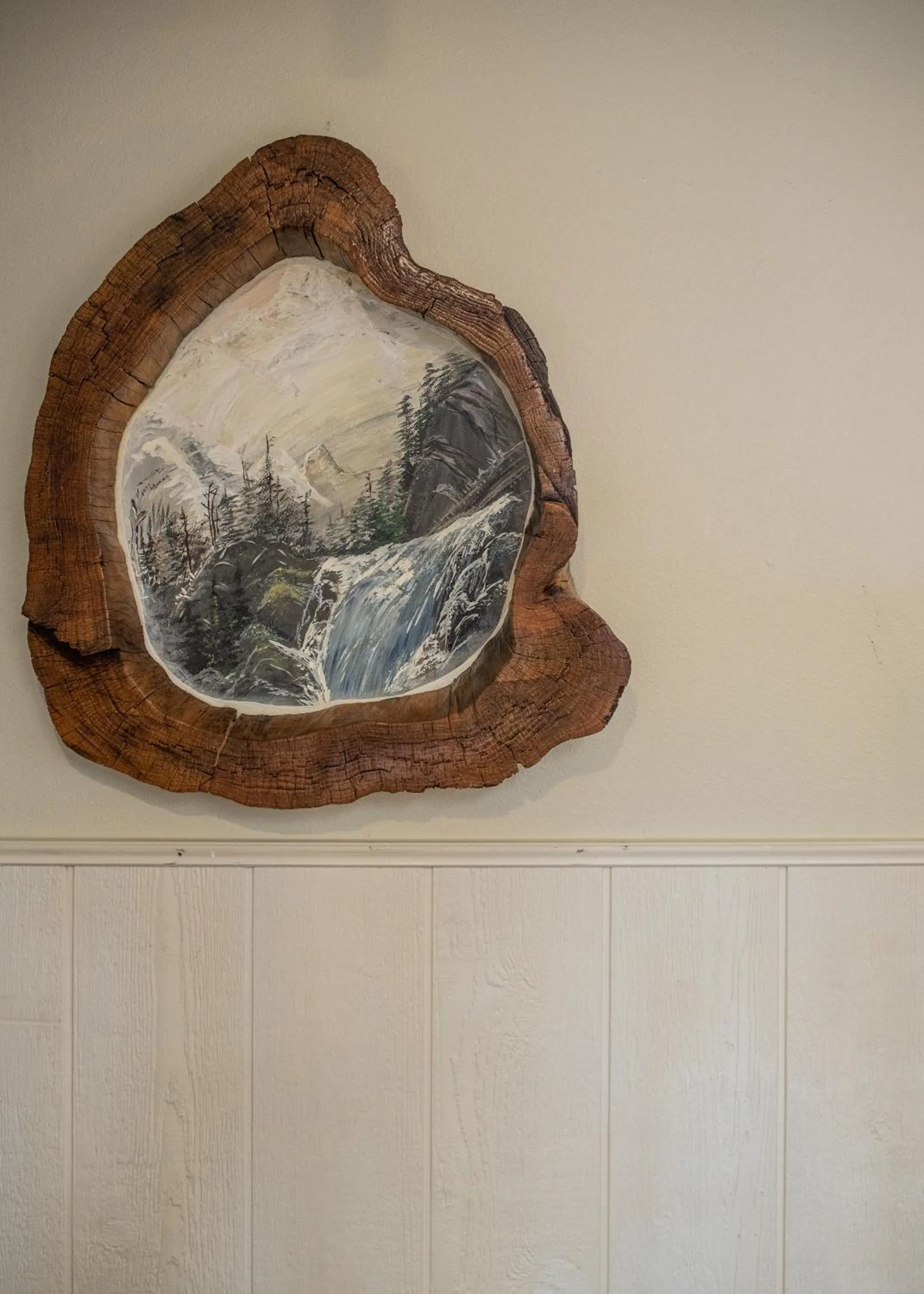 Decorative detail in Browns Canyon Inn