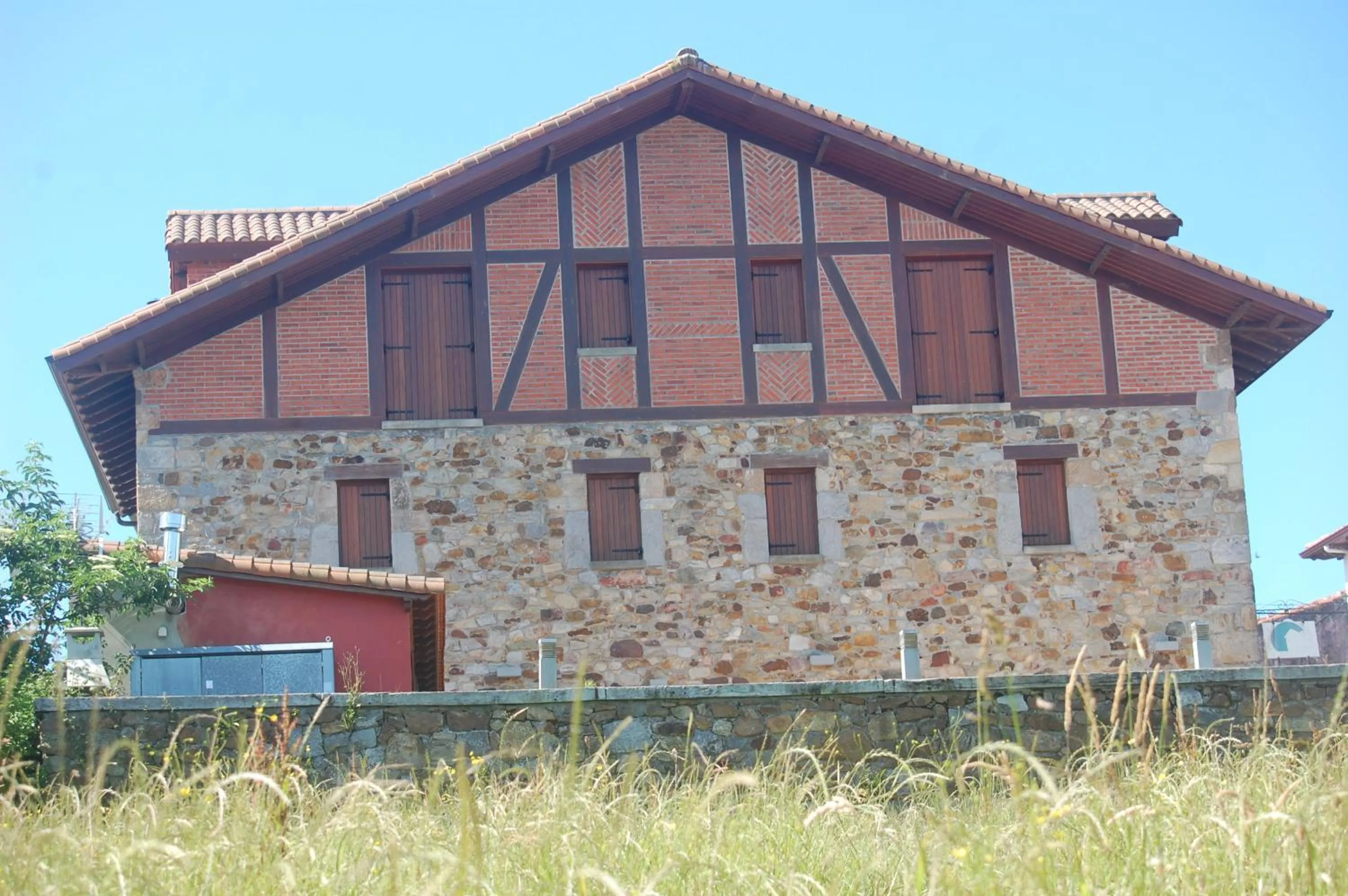 Facade/entrance in Posada El Nozal