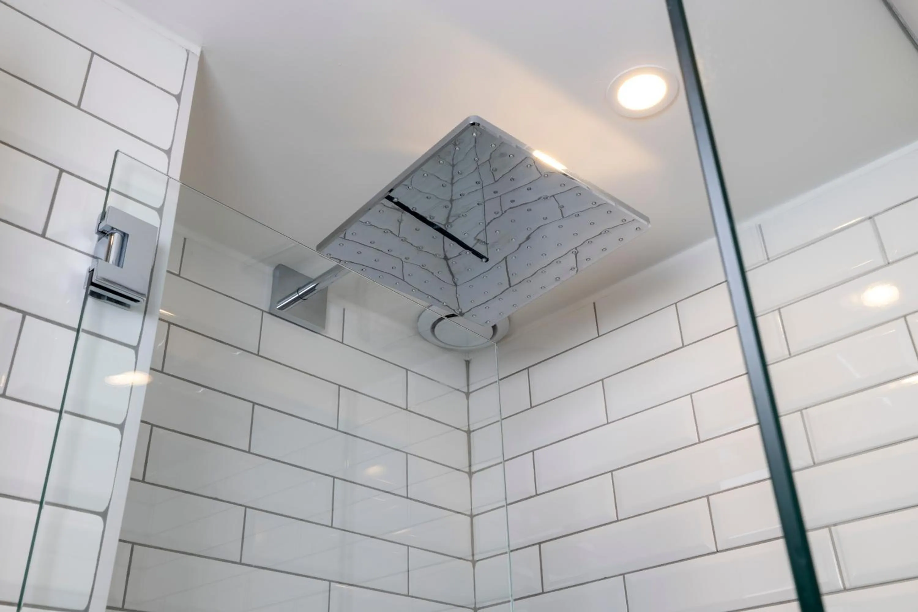 Bathroom in Pavillon Monceau