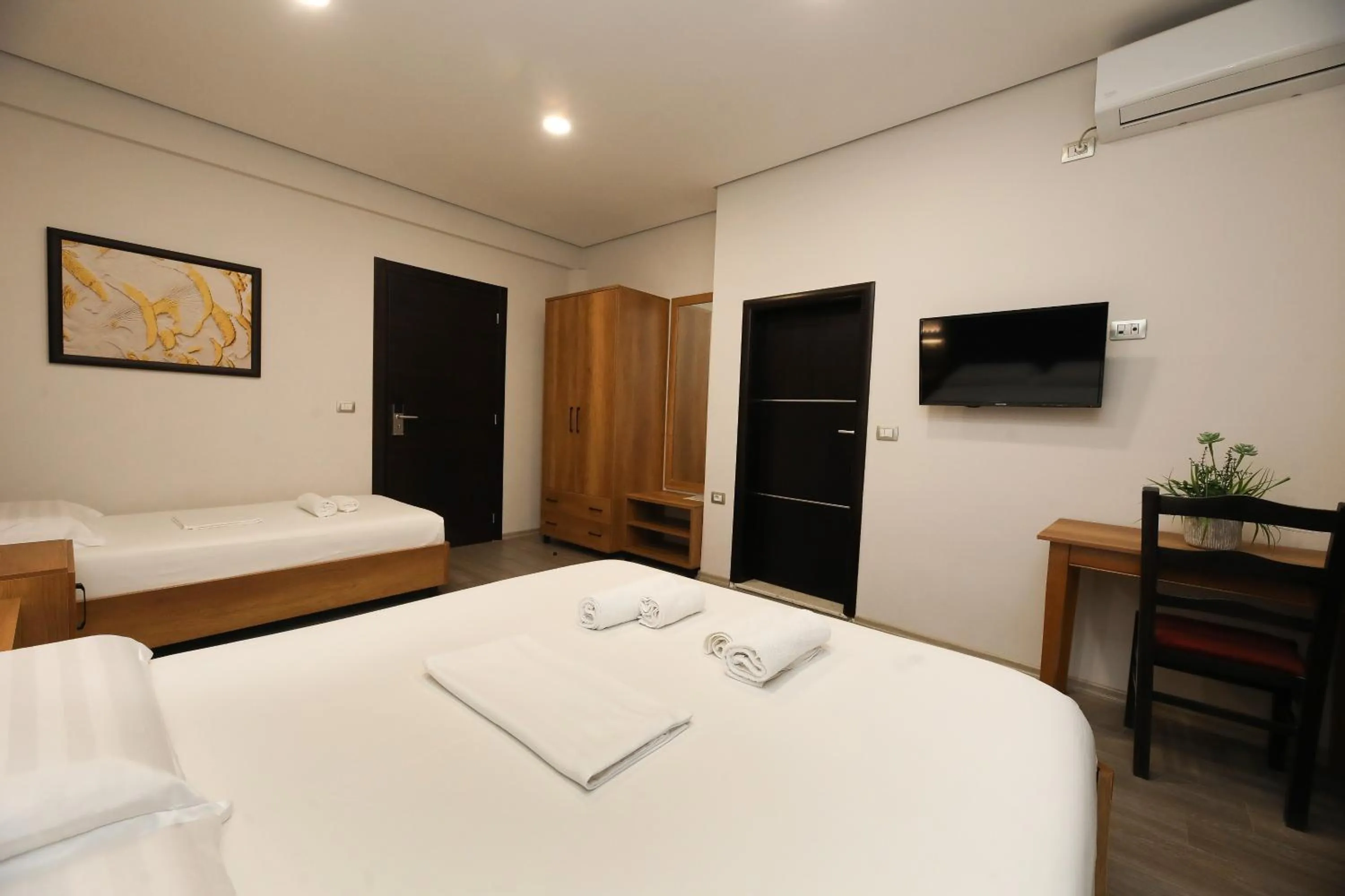 Bed in Hotel Salvadore