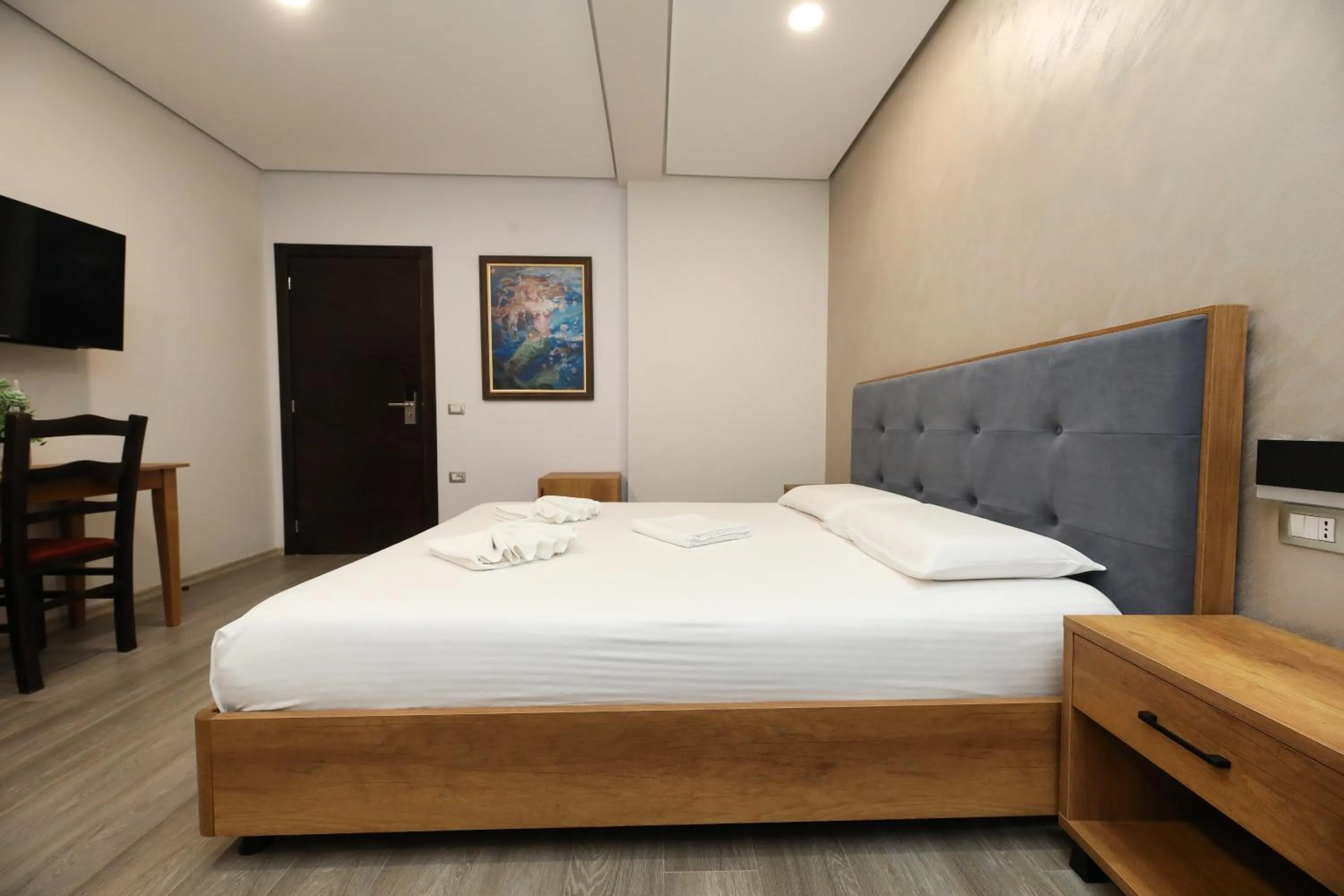 Living room, Bed in Hotel Salvadore