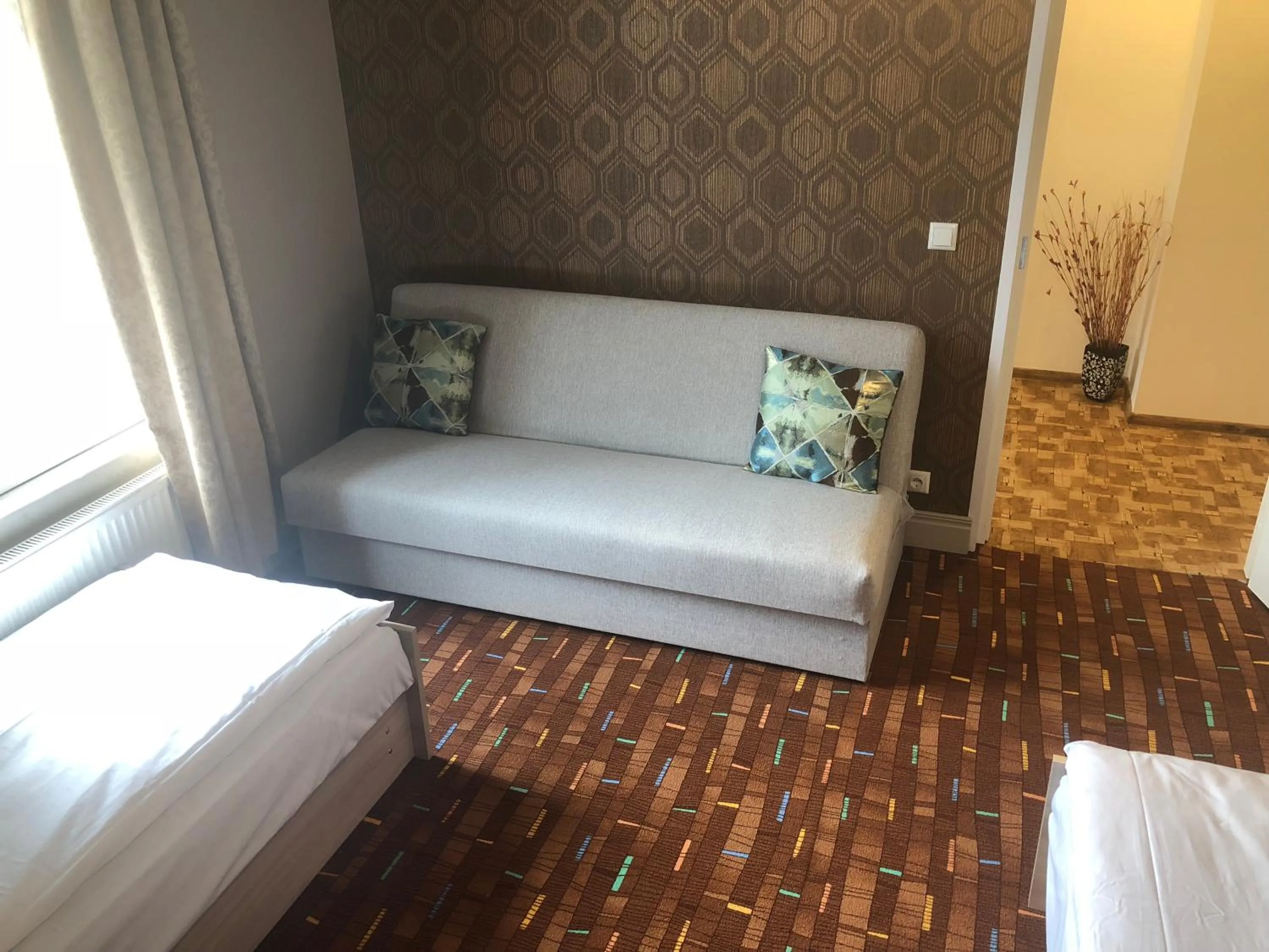 Seating area in Villa Kadriorg Hostel