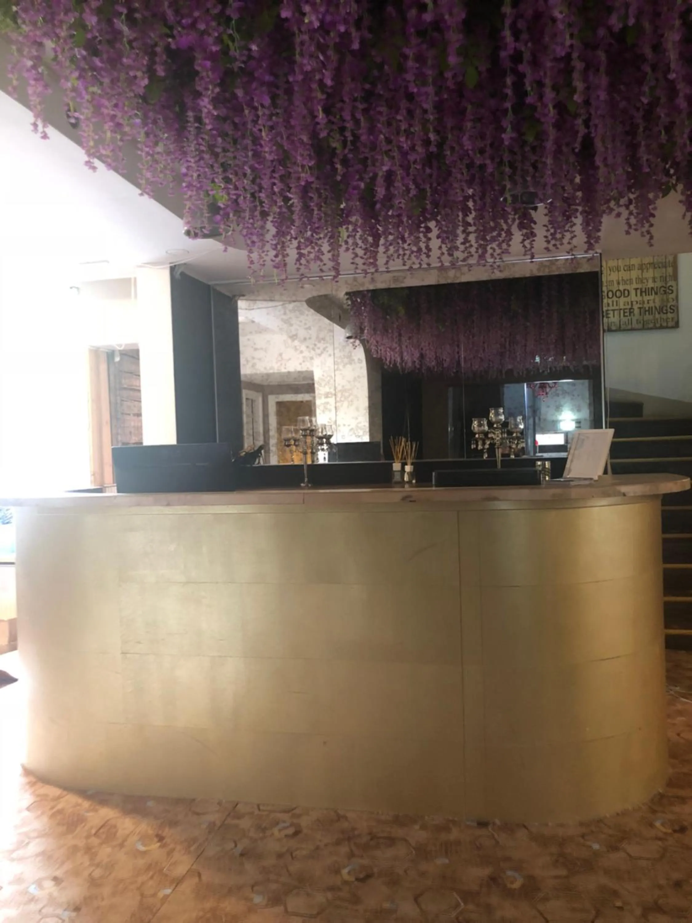 Lobby or reception in Villa Kadriorg Hostel