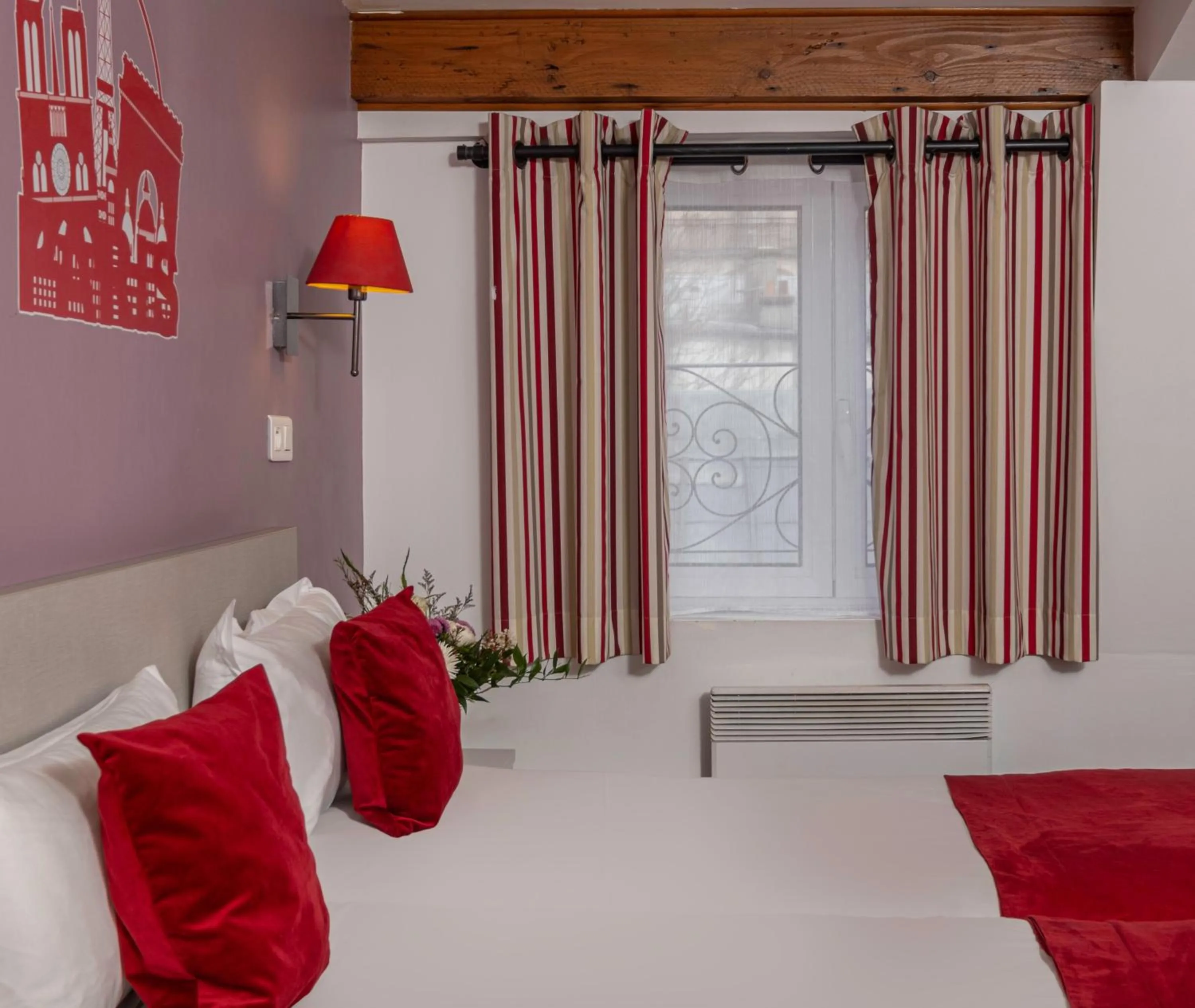 Bed in Saint Georges Lafayette