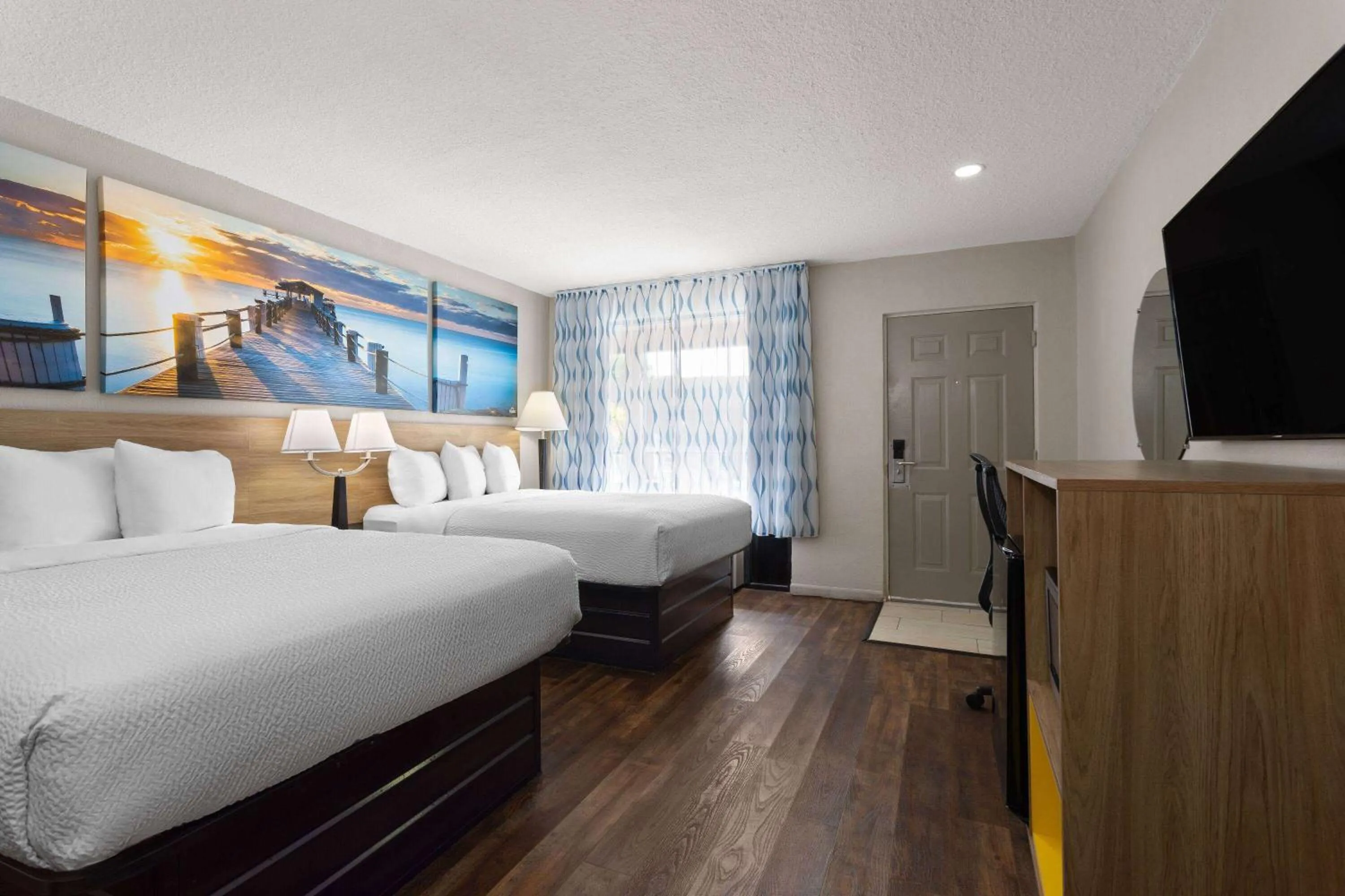 Photo of the whole room, Bed in Days Inn by Wyndham St. Petersburg Central