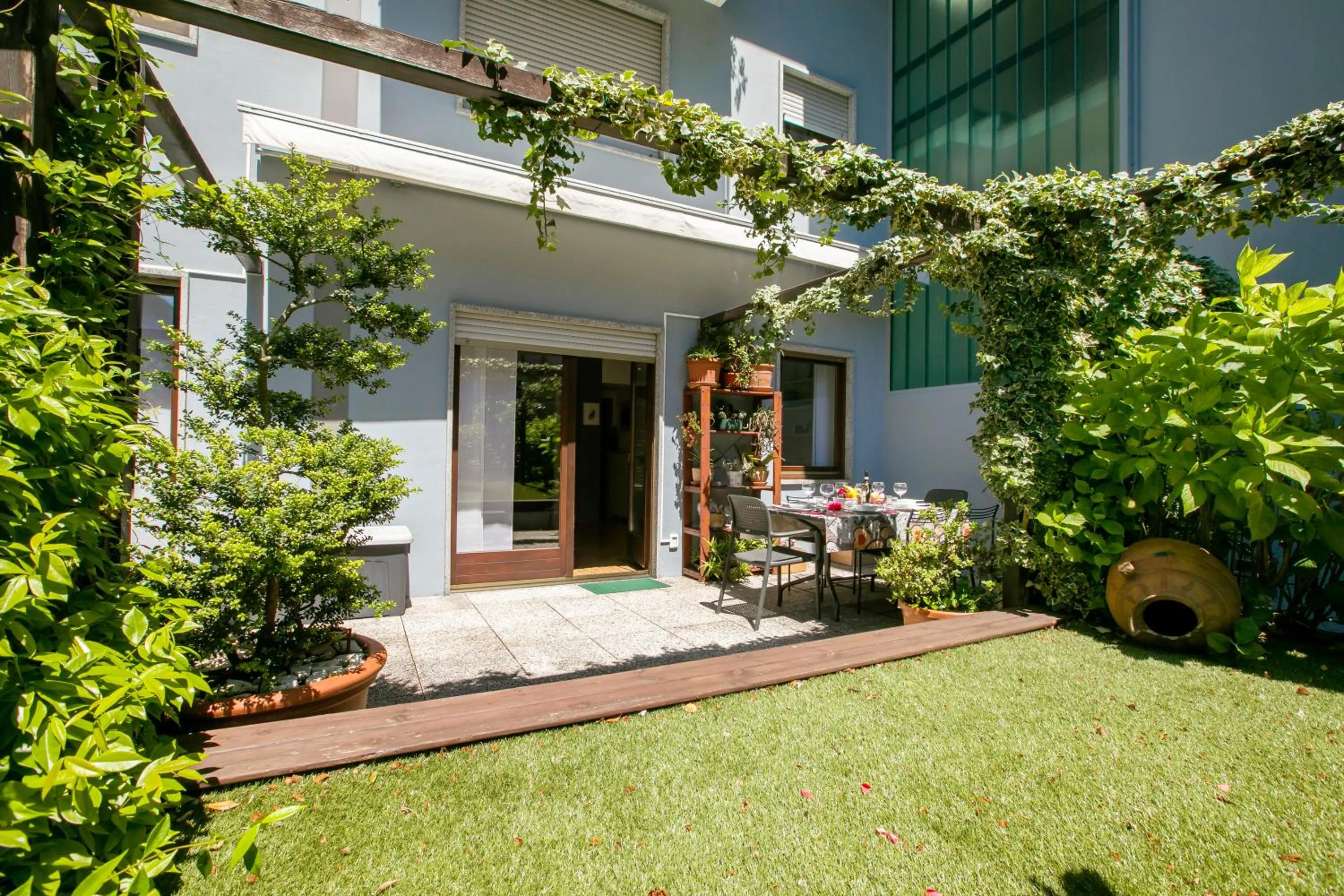 Garden in Elegance Suite Isabella - Happy Rentals