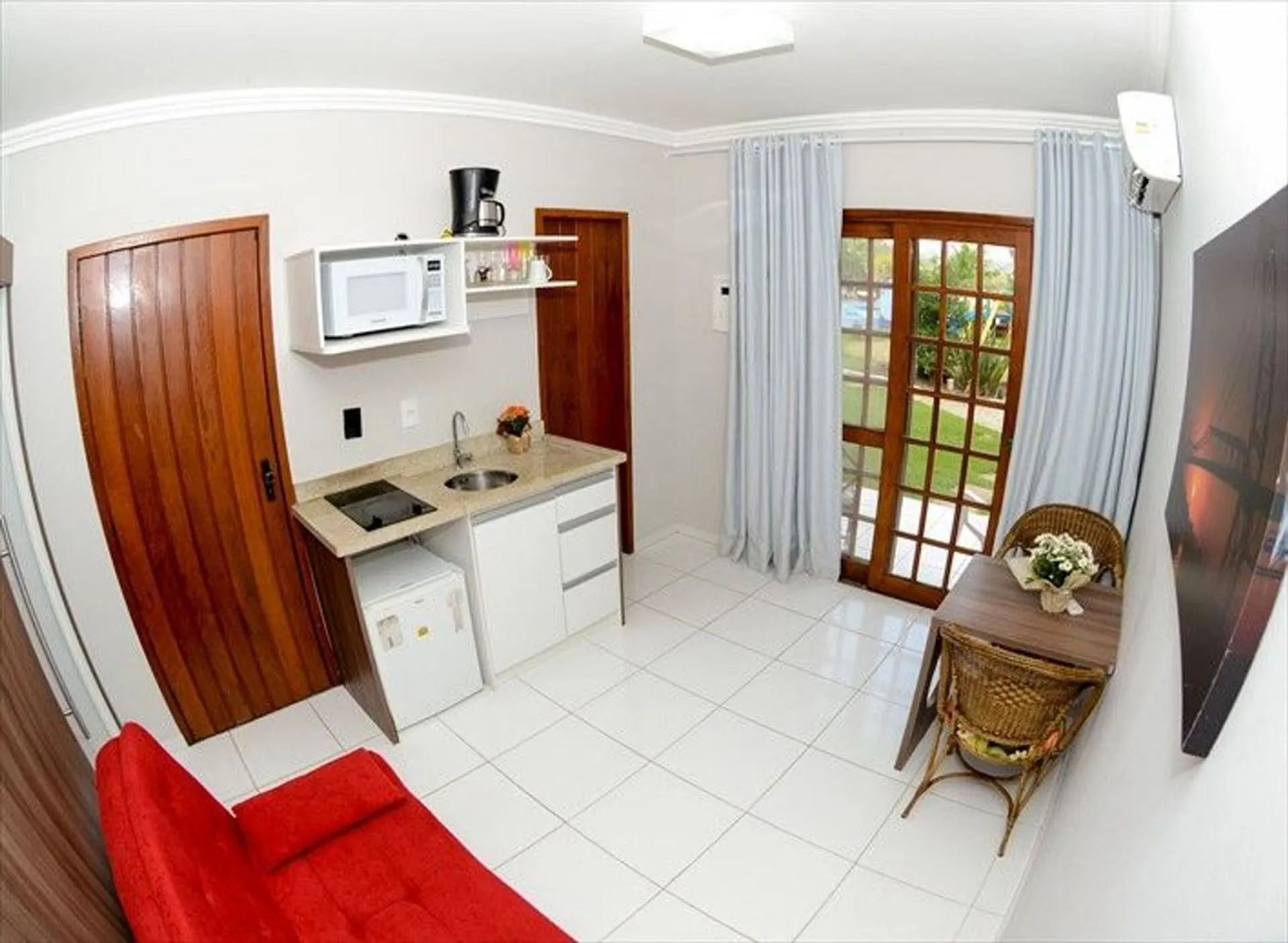 Kitchen or kitchenette in Saint Germain - Lagoa da Conceição