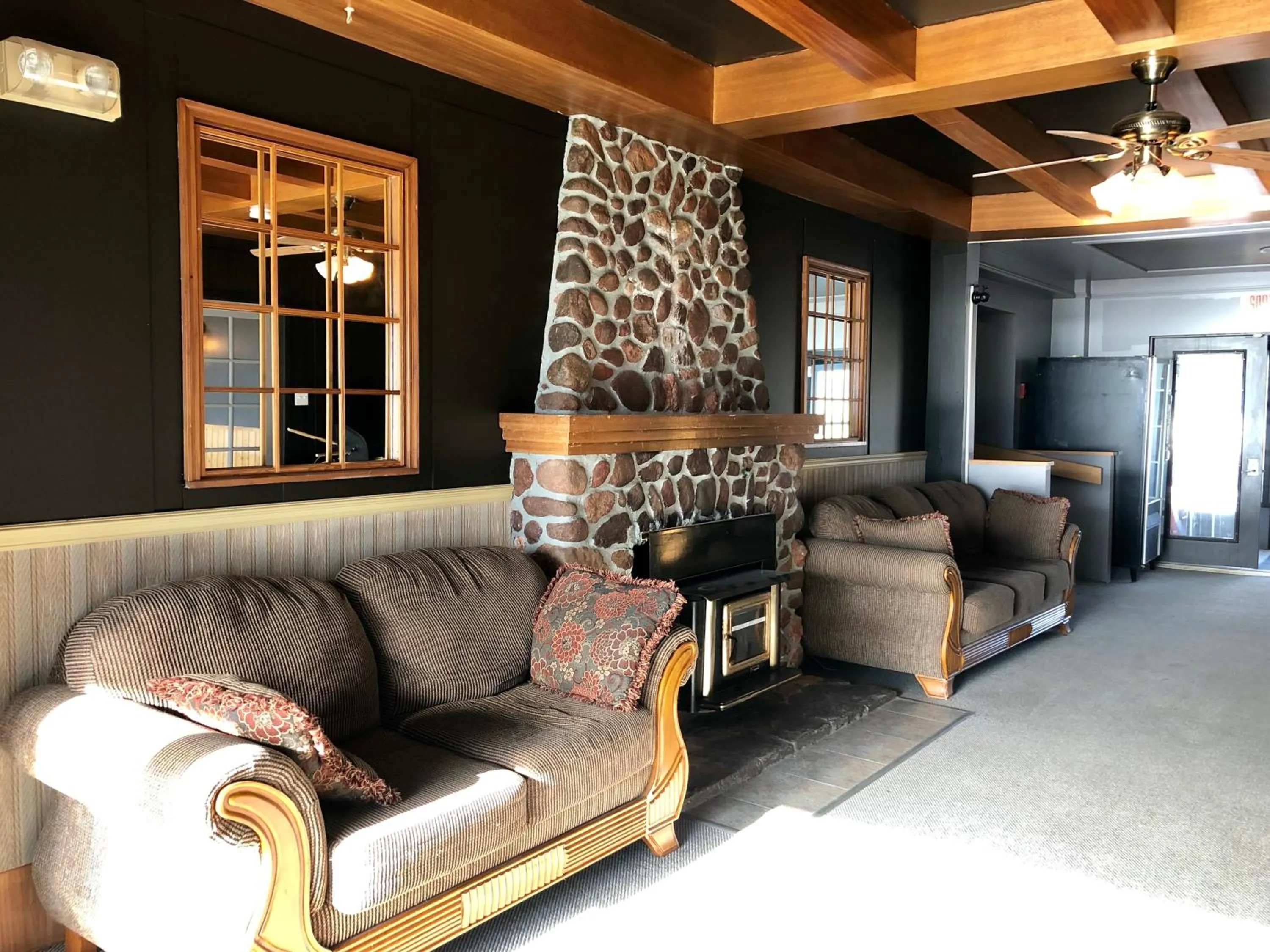 Lobby or reception in Bleu Mer, hôtel & résidences