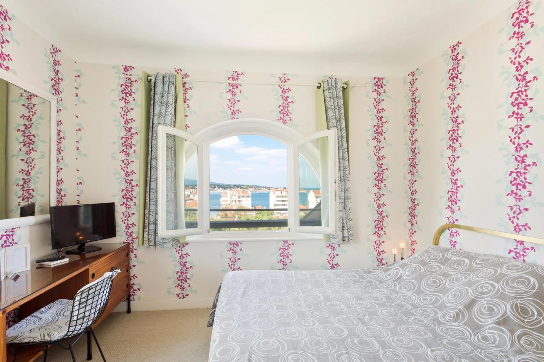 Double Room in Hotel Les Goelands