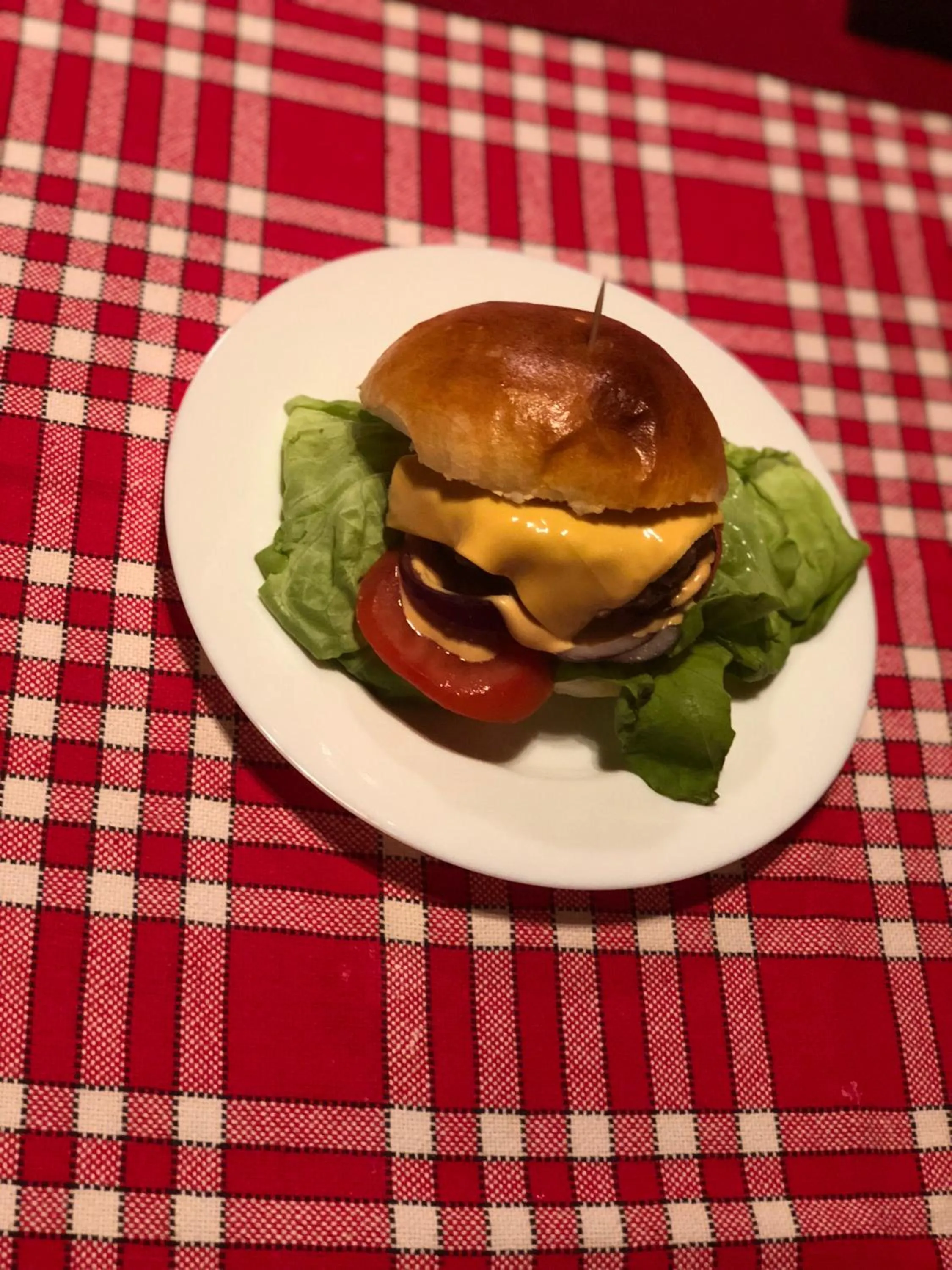 Restaurant/places to eat in Admiralitás Kitchen and Restaurant