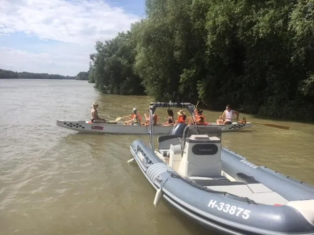 Beach in Admiralitás Kitchen and Restaurant
