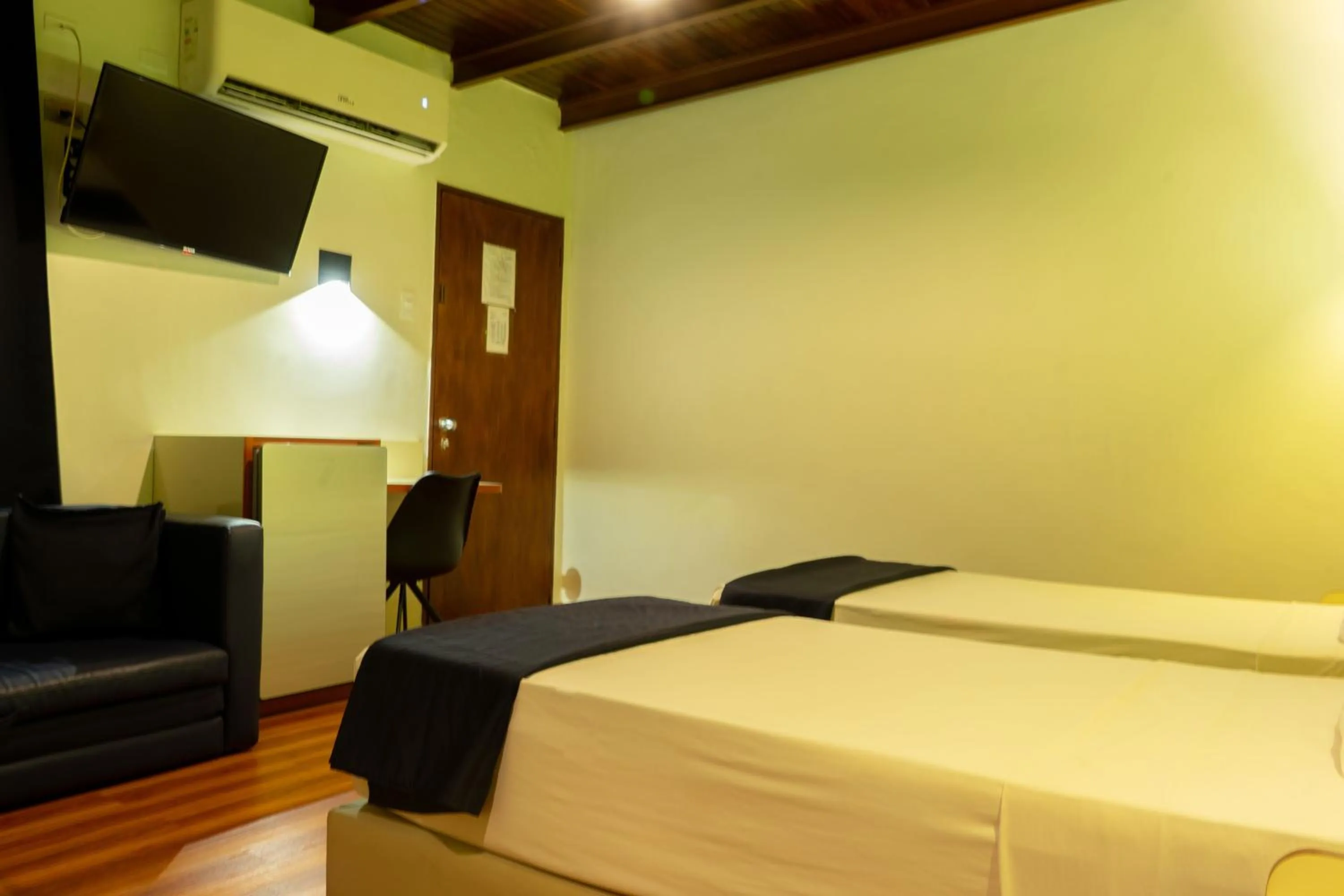 Photo of the whole room, Bed in Hotel El Arroyo