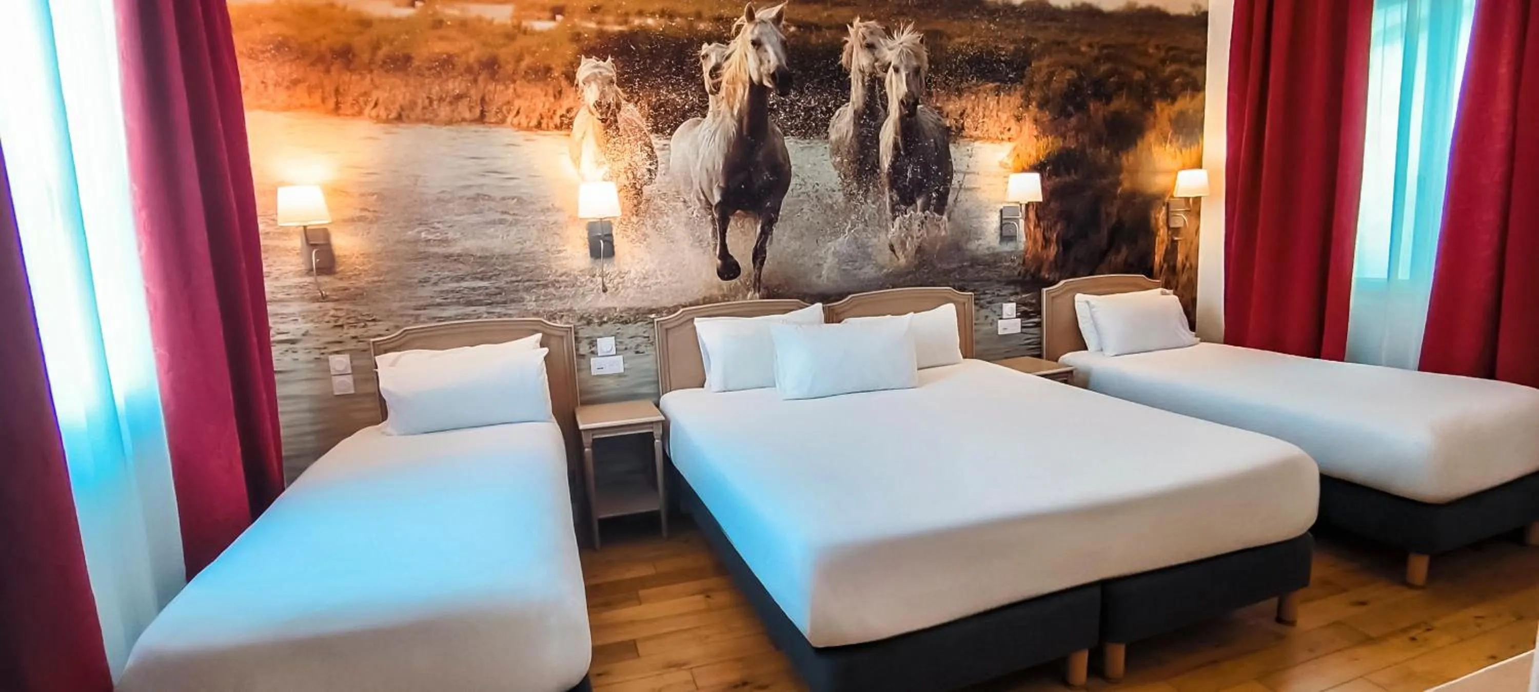 Bed in Logis VIGNES BLANCHES*** Hôtel Cosy et restaurant de terroir