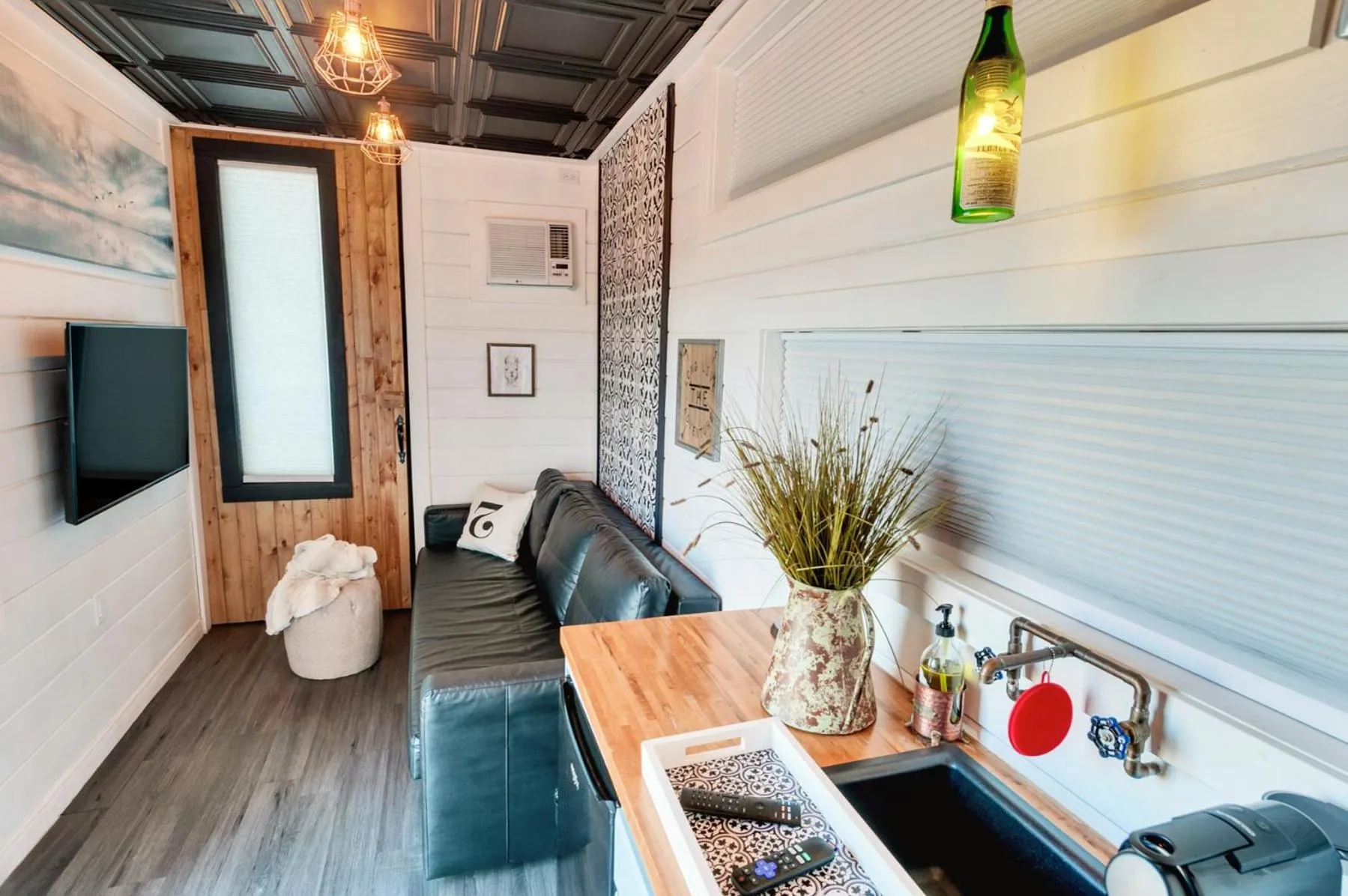 TV and multimedia in The Castle House Estate